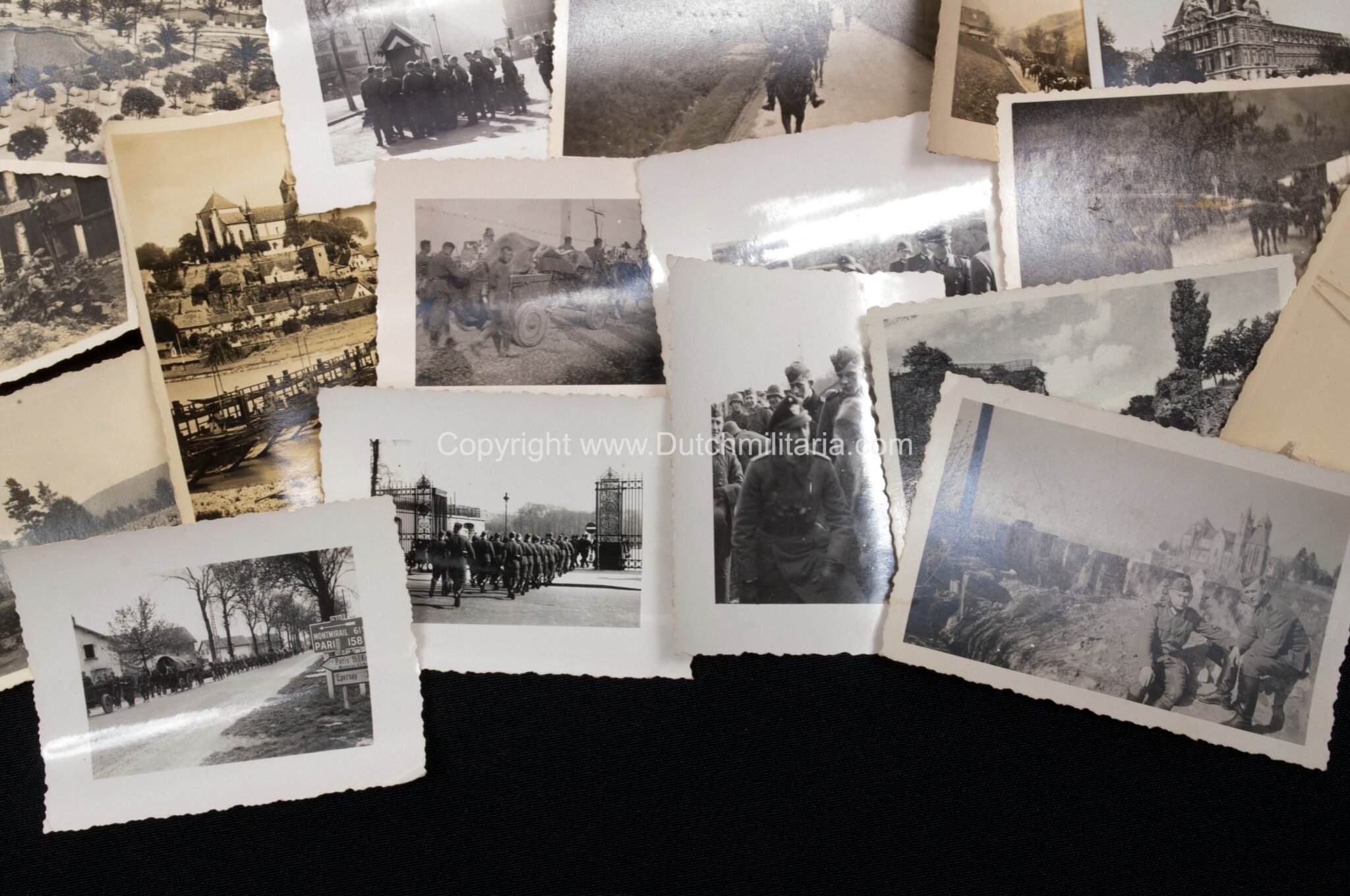 (Grouping) 4./SS-Pol. I.R.3 large portrait, Bescheinigung + 180 photo's + Polizei Mützenabzeichen (1941) — image 19