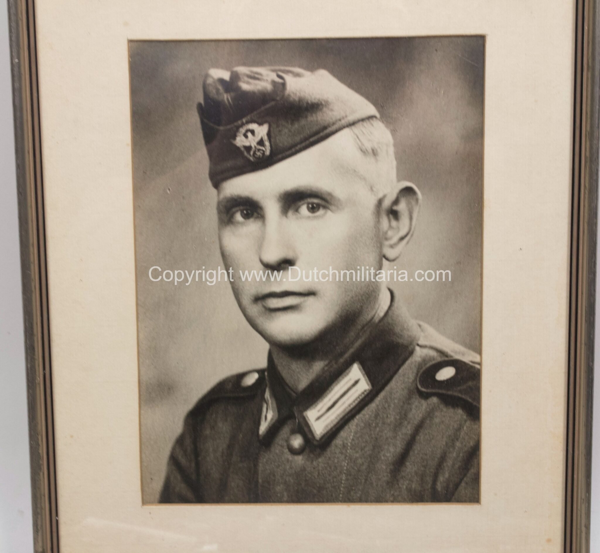 (Grouping) 4./SS-Pol. I.R.3 large portrait, Bescheinigung + 180 photo's + Polizei Mützenabzeichen (1941) — image 26