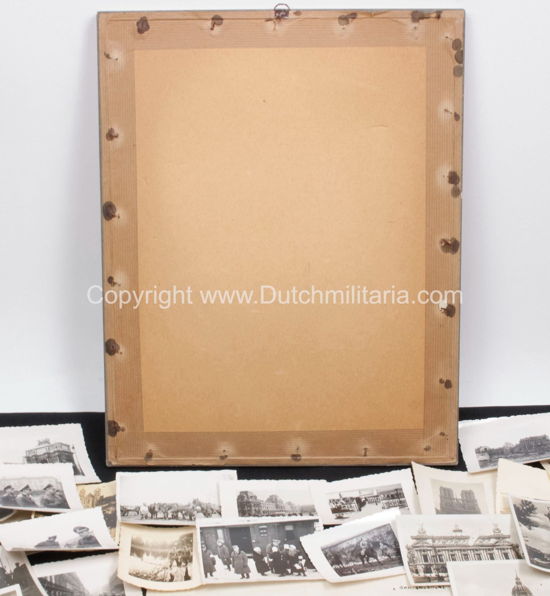 (Grouping) 4./SS-Pol. I.R.3 large portrait, Bescheinigung + 180 photo's + Polizei Mützenabzeichen (1941) — image 28