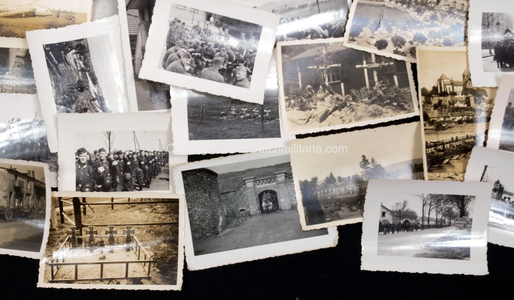 (Grouping) 4./SS-Pol. I.R.3 large portrait, Bescheinigung + 180 photo's + Polizei Mützenabzeichen (1941) — image 5