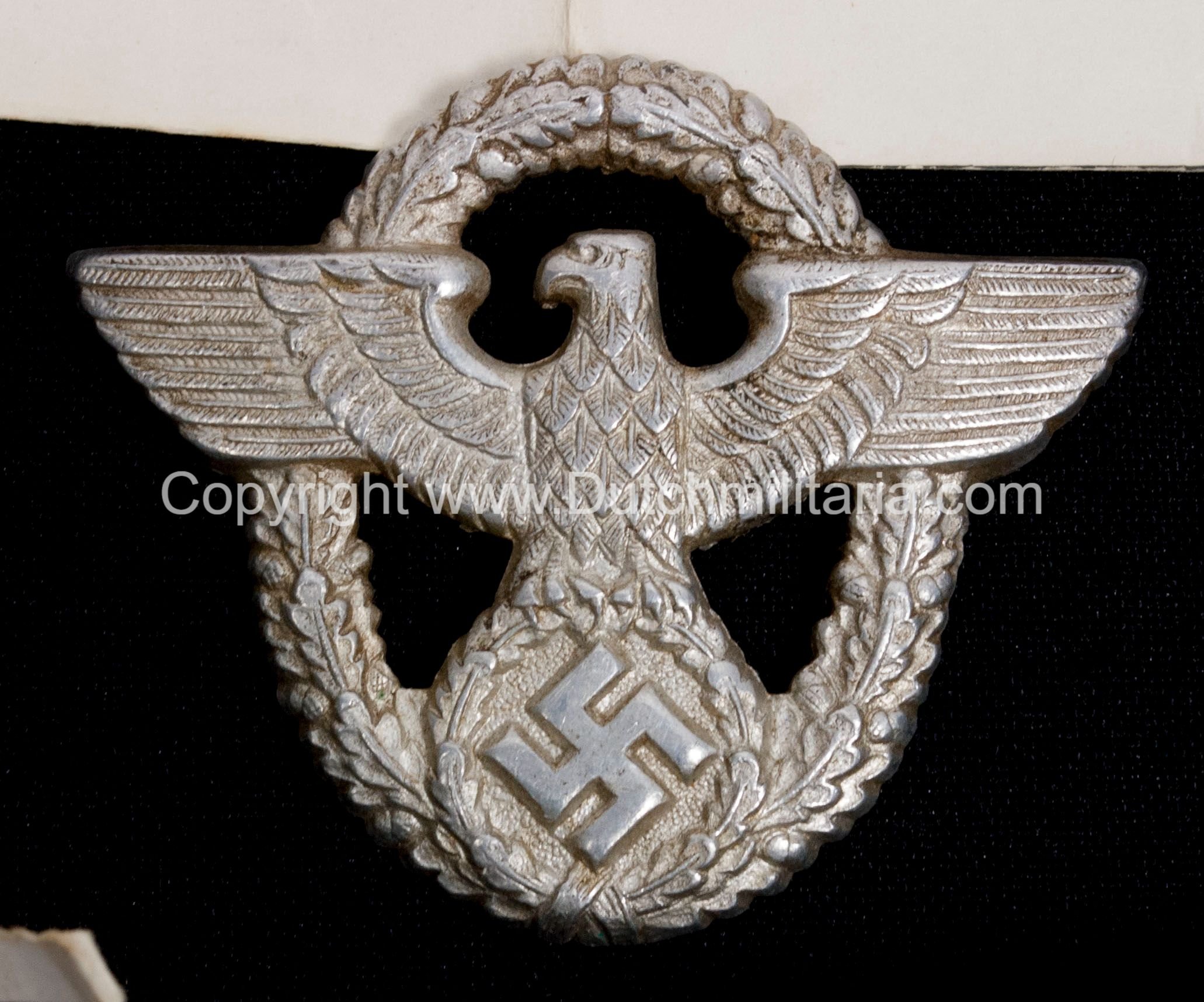 (Grouping) 4./SS-Pol. I.R.3 large portrait, Bescheinigung + 180 photo's + Polizei Mützenabzeichen (1941) — image 9