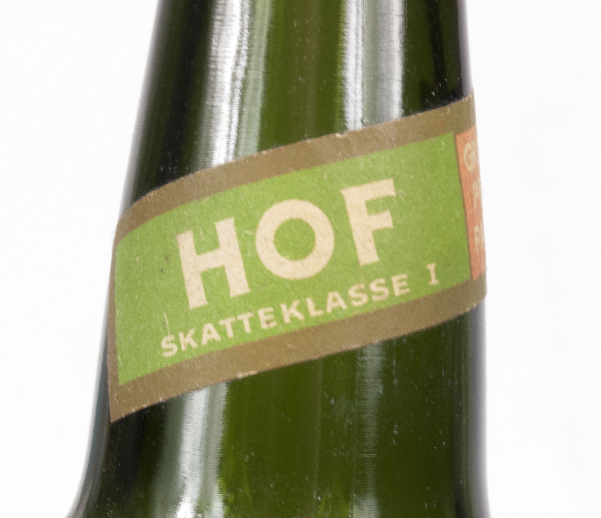 (Denmark) Carlsberg 'HOF' Pilsner green bottle World War II with swastika paper label (1930's) — image 4