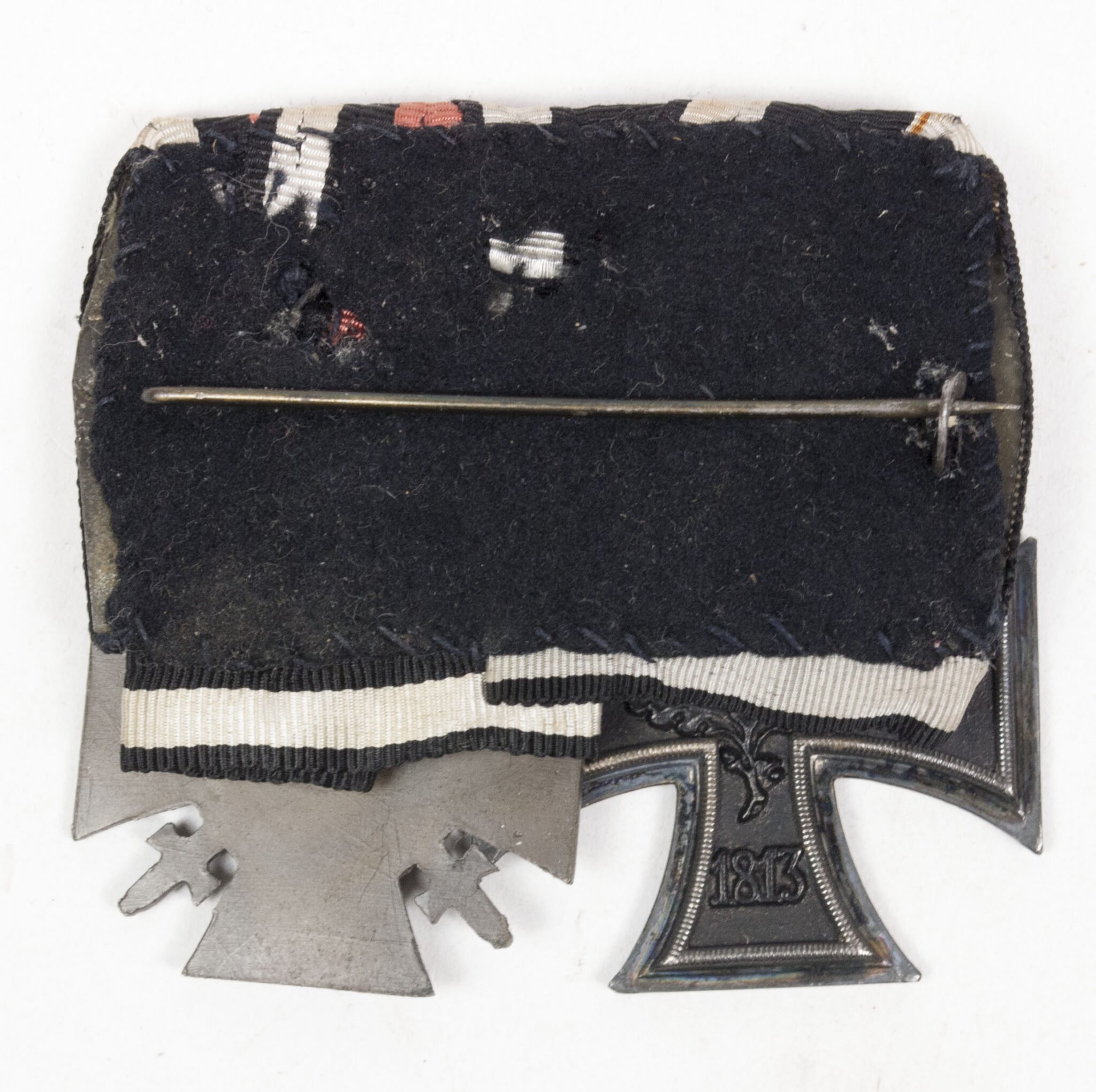 Medalbar with WWI Iron Cross second class + Frontkämpfer Ehrenkreuz — image 2