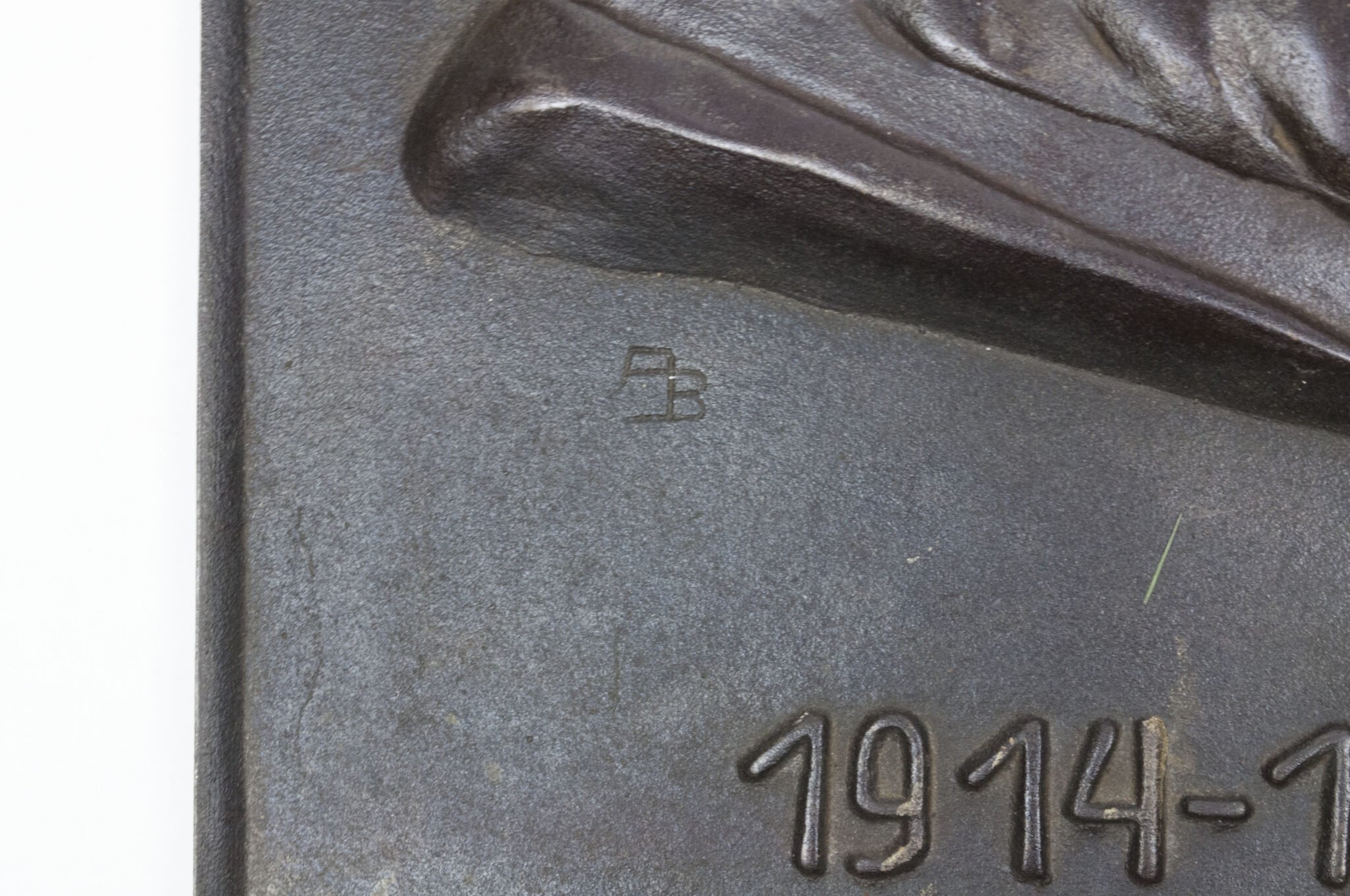 Large Paul von Hindenburg cast iron wallplate (44 x 25 cm) — image 4