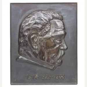 Large Paul von Hindenburg cast iron wallplate (44 x 25 …