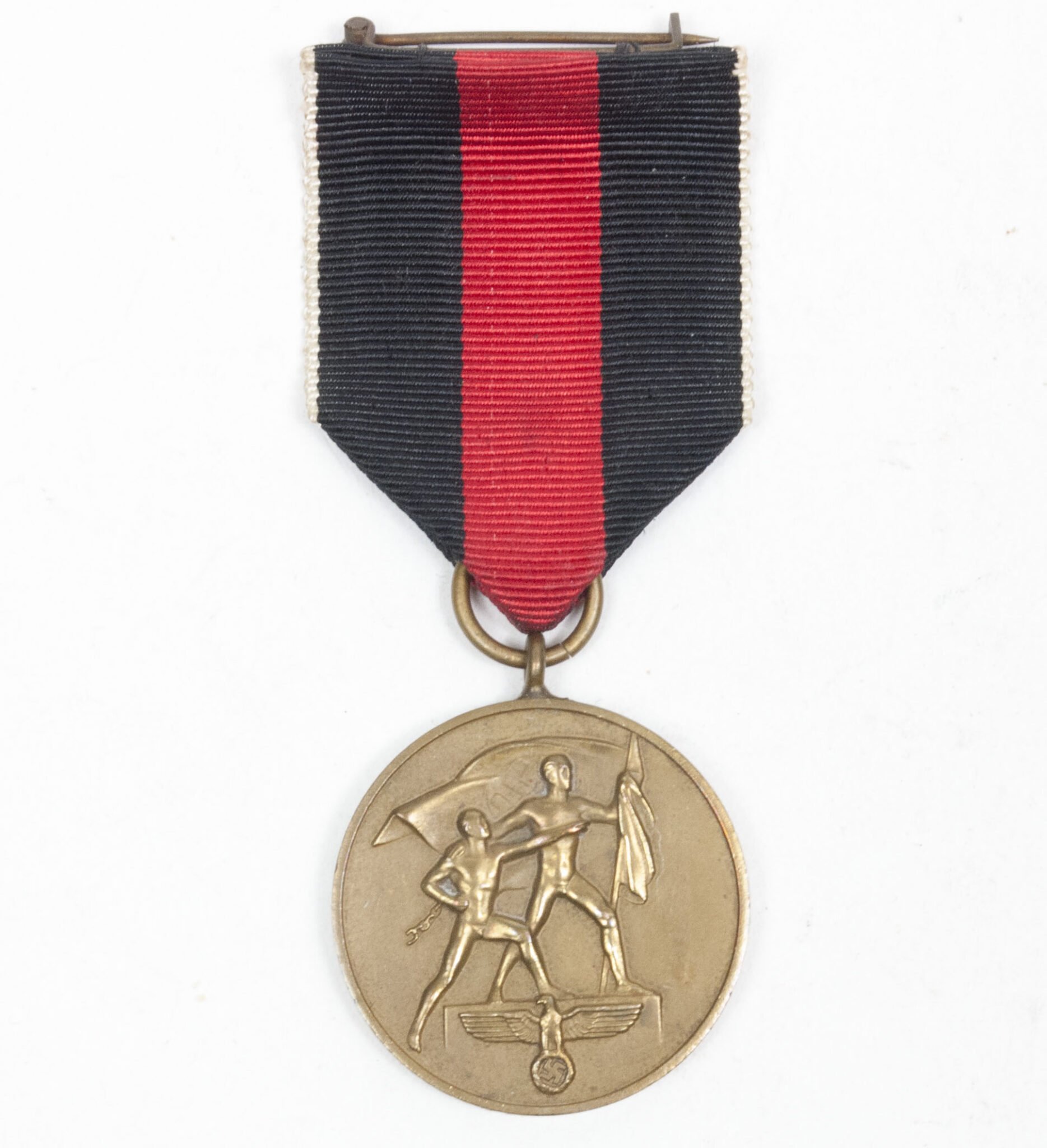 Sudetenland Annexation medal + case — image 8