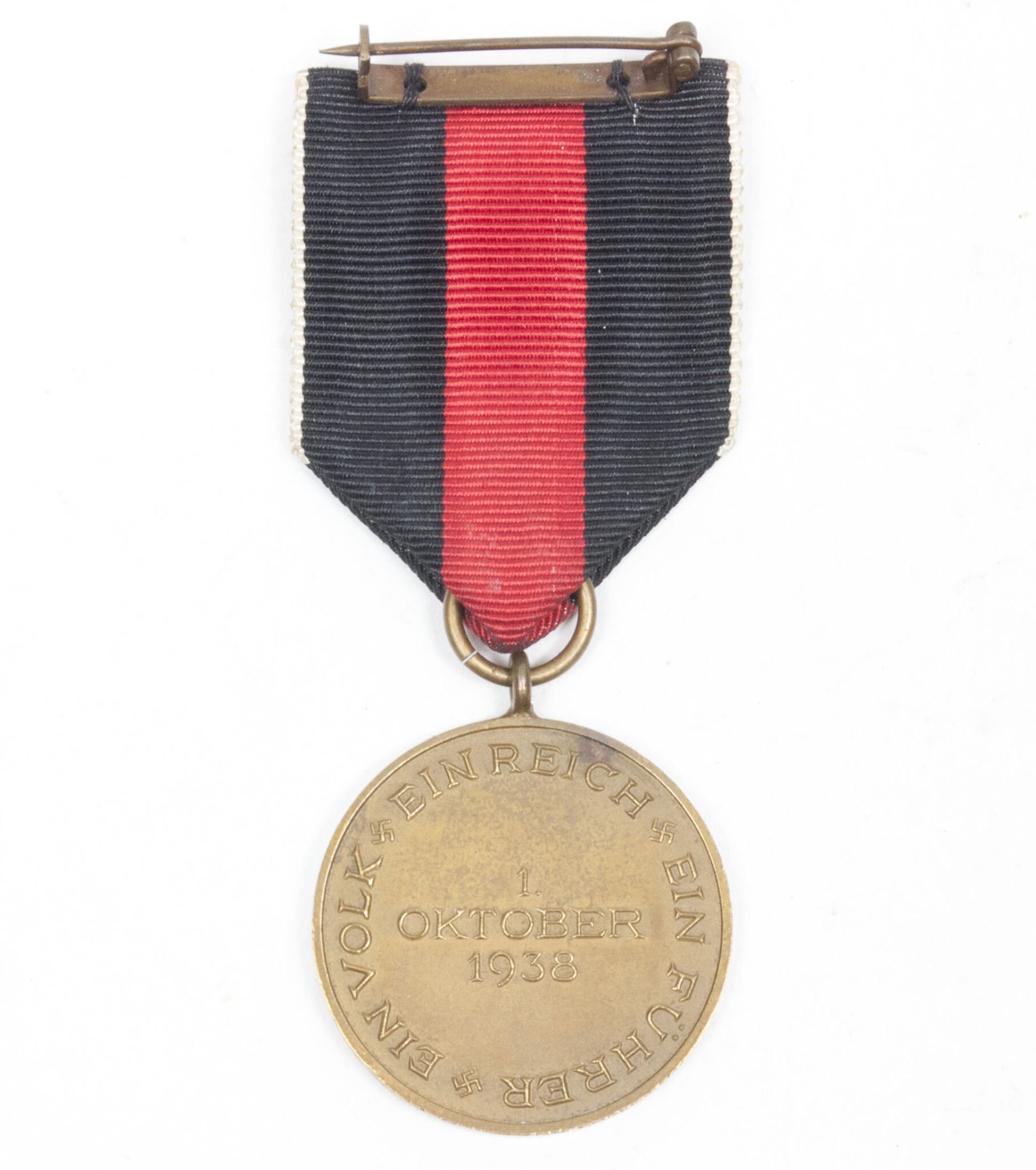 Sudetenland Annexation medal + case — image 9