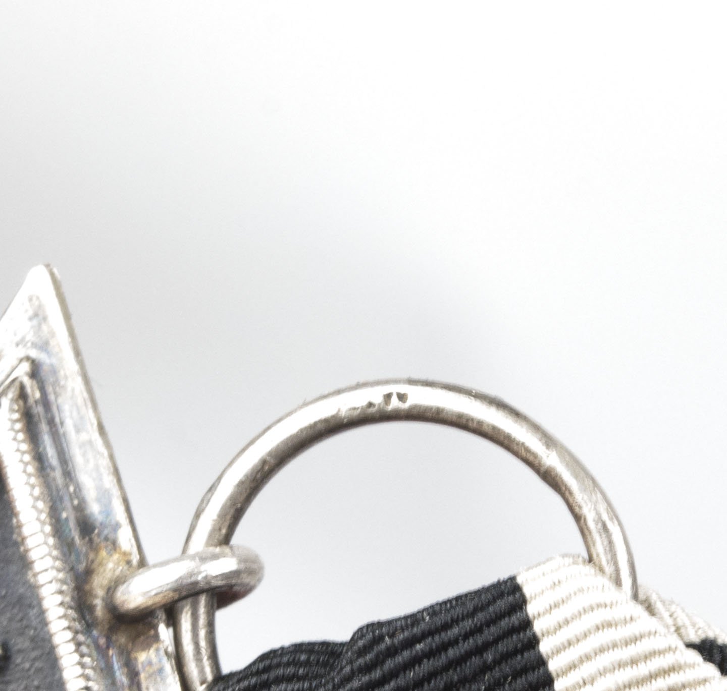 WWI Iron Cross second Class (EK2) / Eisernes Kreuz zweite Klasse ('SW ???') — image 6