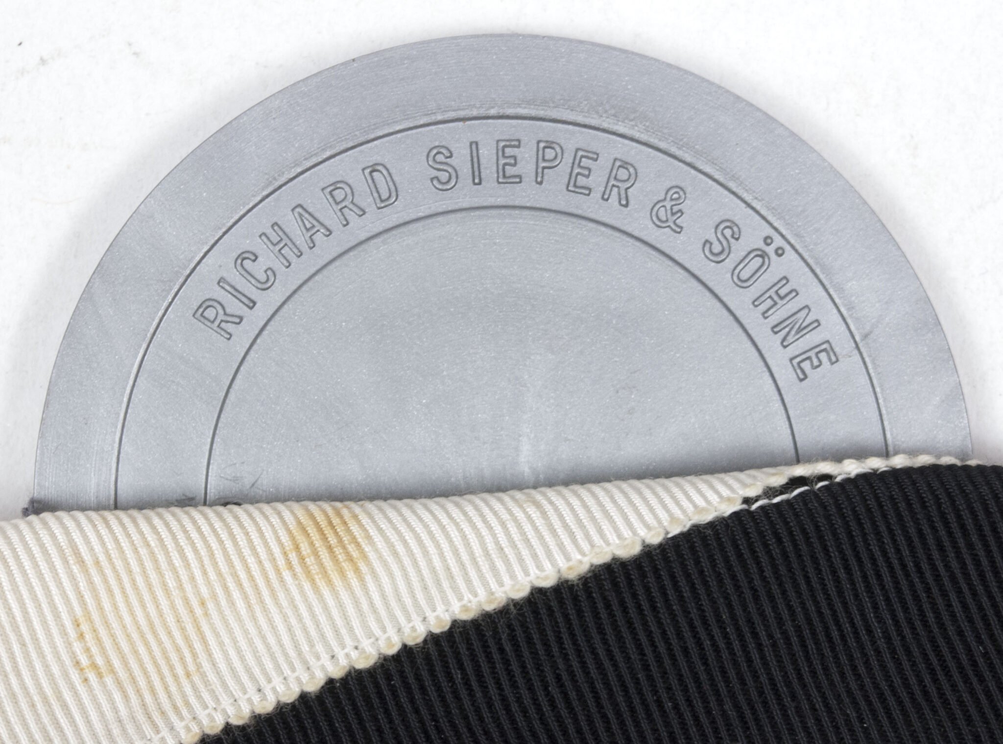 NSKK Wahlhilfsdienst 10. April 1938 armband (Maker Richard Sieper & Sohne) – VERY RARE — image 5