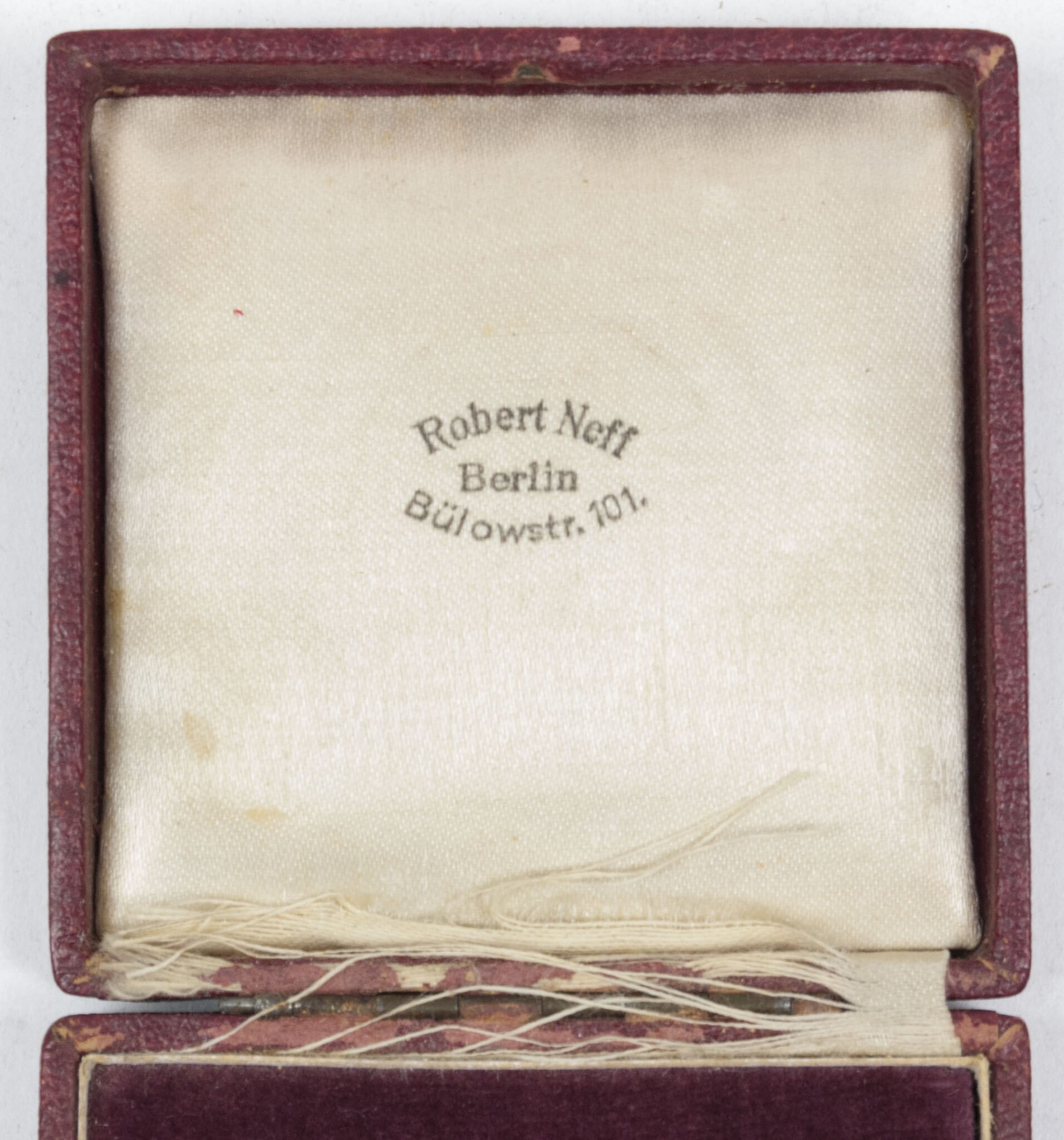 NSKK Winter Bewerb 1934 non portable tablemedal + etui (Maker Robert Neff Berlin) — image 4