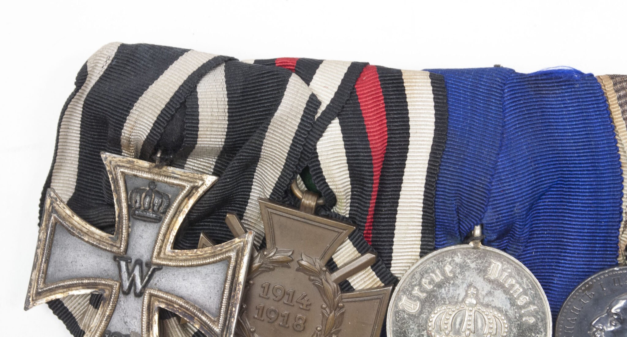 WWI Imperial German medalbar with EK2, FEK, Treue Dienste, Bulgarian bravery medal, Austrian + Romanian commemorative medals — image 13