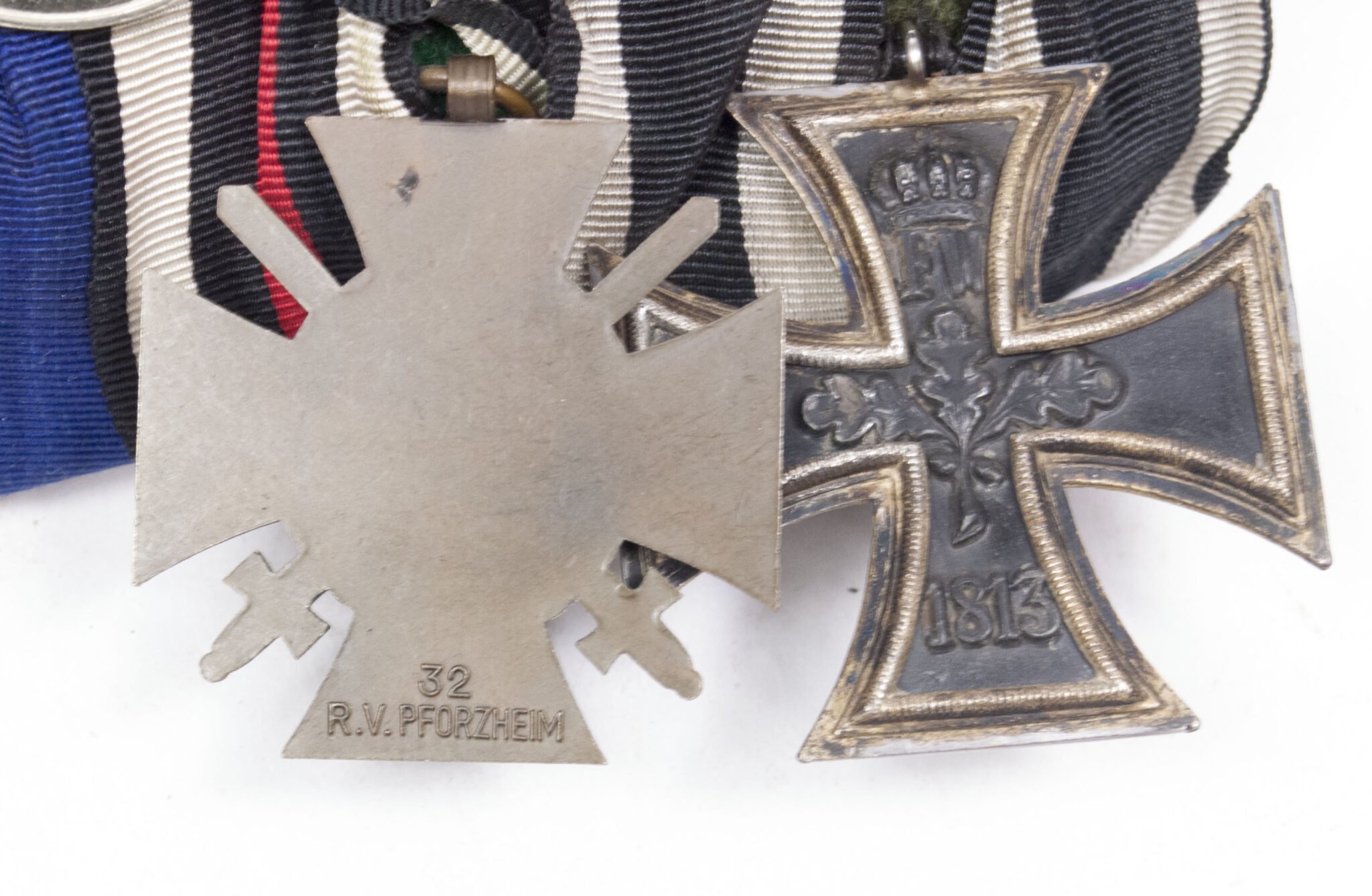 WWI Imperial German medalbar with EK2, FEK, Treue Dienste, Bulgarian bravery medal, Austrian + Romanian commemorative medals — image 21