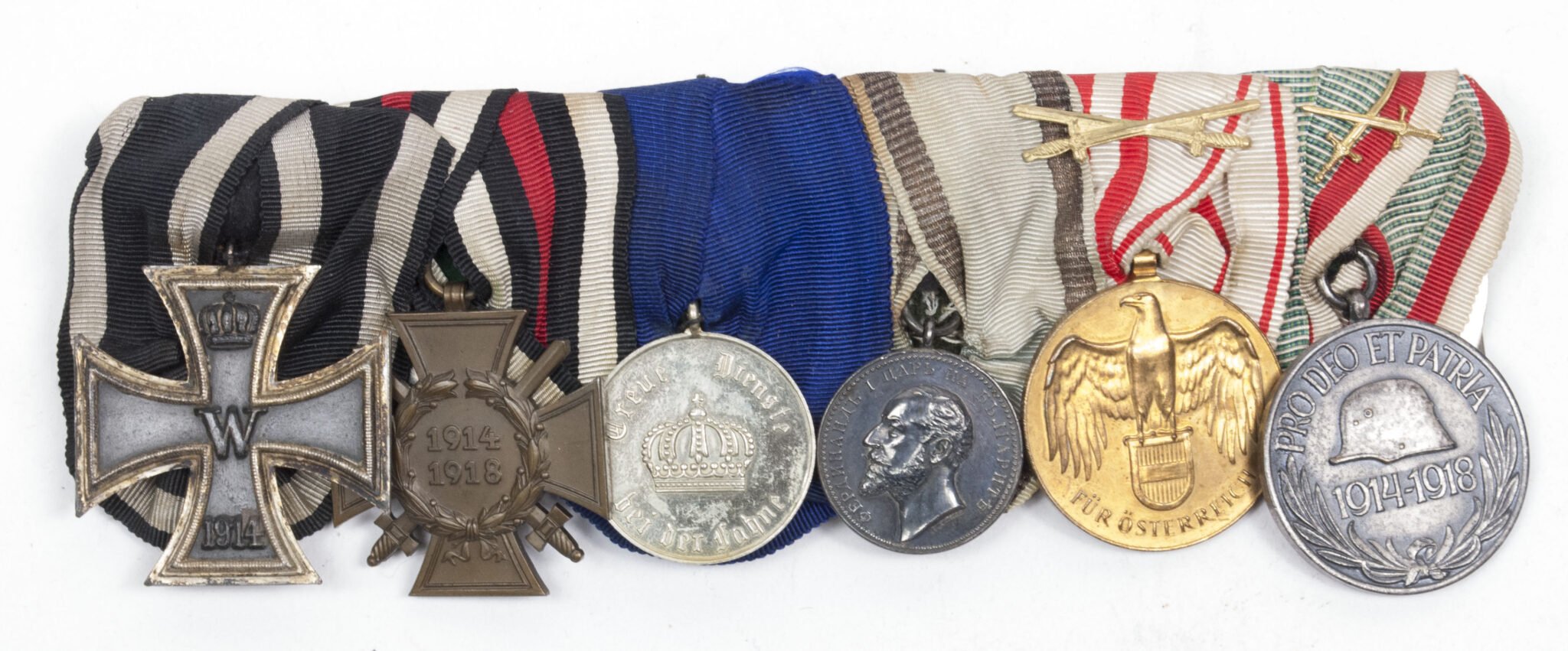 WWI Imperial German medalbar with EK2, FEK, Treue Dienste, Bulgarian bravery medal, Austrian + Romanian commemorative medals — image 4