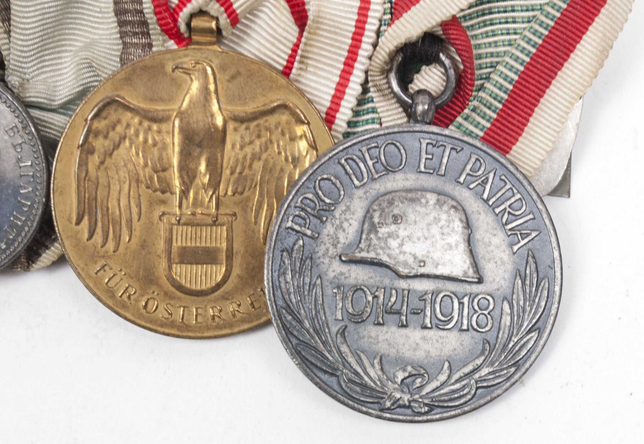 WWI Imperial German medalbar with EK2, FEK, Treue Dienste, Bulgarian bravery medal, Austrian + Romanian commemorative medals — image 9