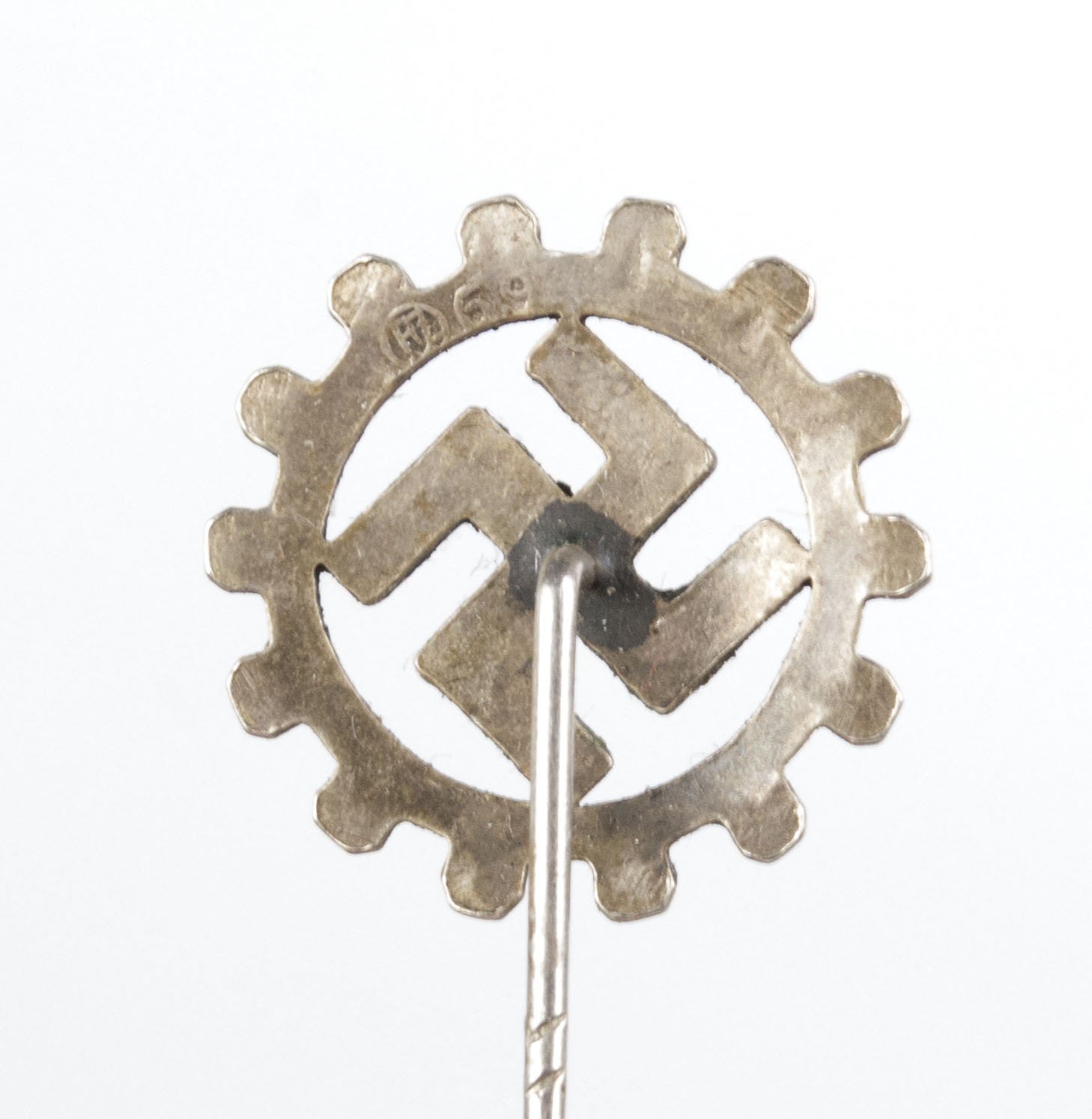Deutsche Arbeitsfront (DAF) member badge (Stickpin) RZM 69 — image 5
