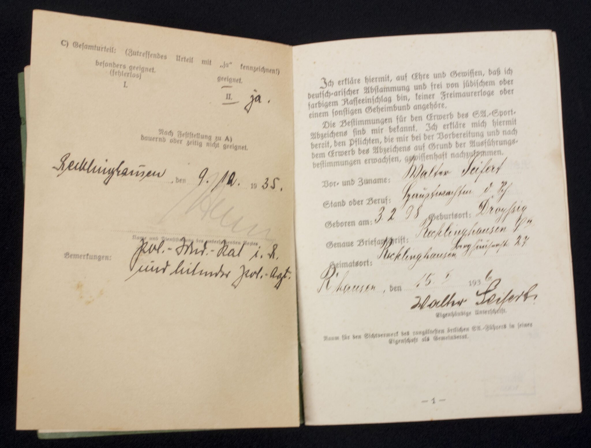SA group with SA Leistungsbuch + Kameradschaftsbund Deutscher Polizeibeamten Mitgliedsbuch + Citations EK2, FEK, and more — image 14