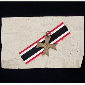 Kriegsverdienstkreuz (KVK) ohne Schwerter / War Merit Cross without swords …