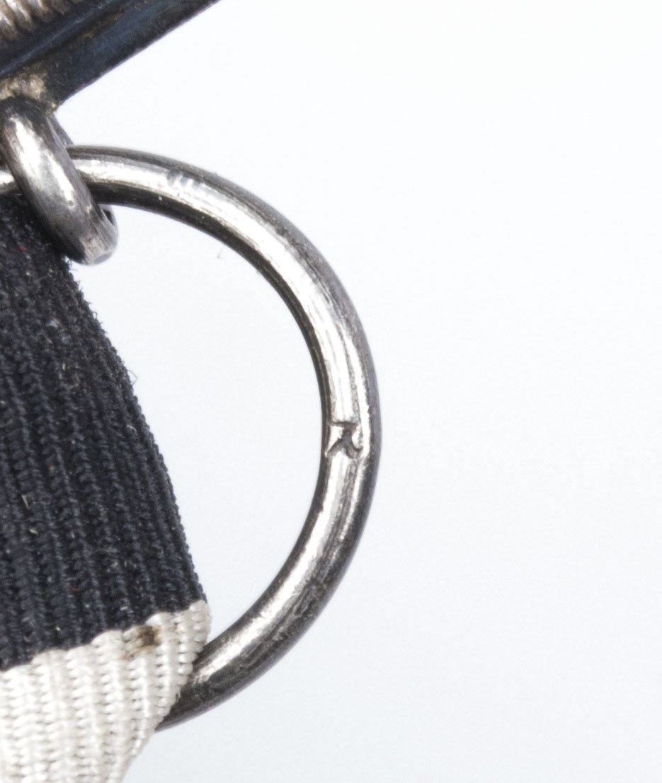 WWI Iron Cross second Class (EK2) / Eisernes Kreuz zweite Klasse ('K or Y?') — image 6