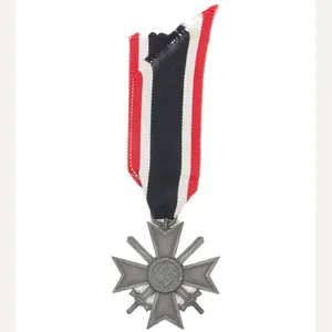Kriegsverdienstkreuz 2. Klasse mit SChwertern / War Merit Cross 2nd …