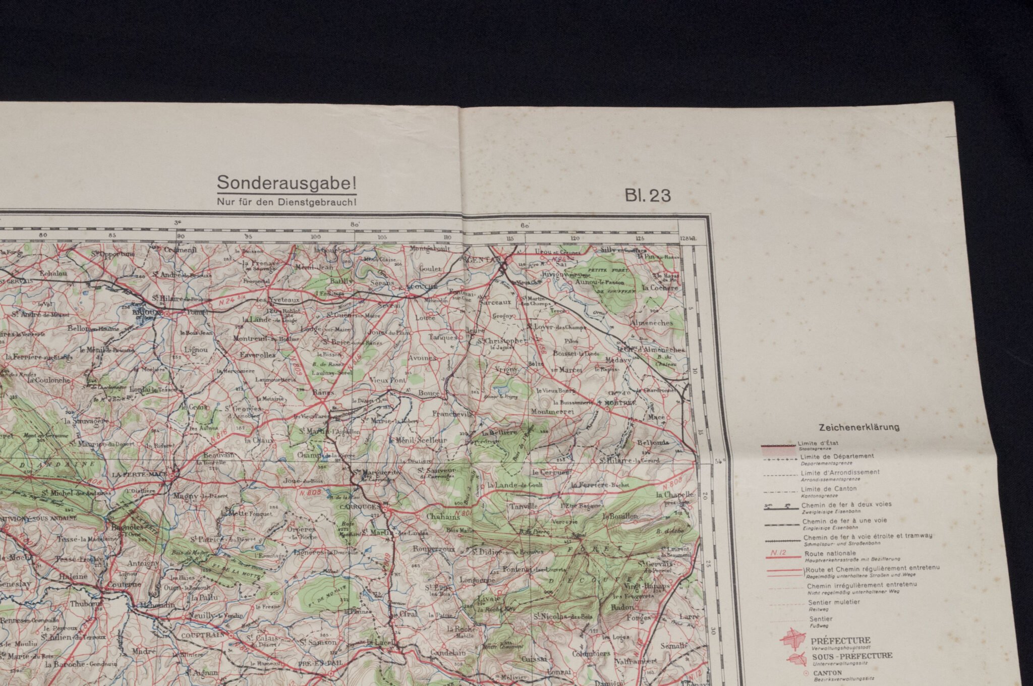 Named (!) Wooden map plotting board Panzer-Brigade 107 KDR. (Battle of Overloon and Market Garden) – RARE — image 55