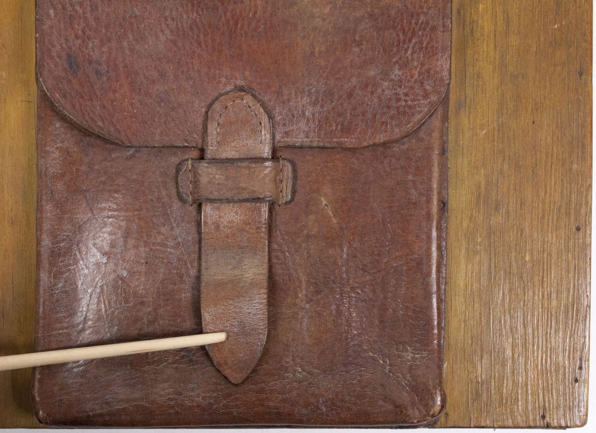 Named (!) Wooden map plotting board Panzer-Brigade 107 KDR. (Battle of Overloon and Market Garden) – RARE — image 6