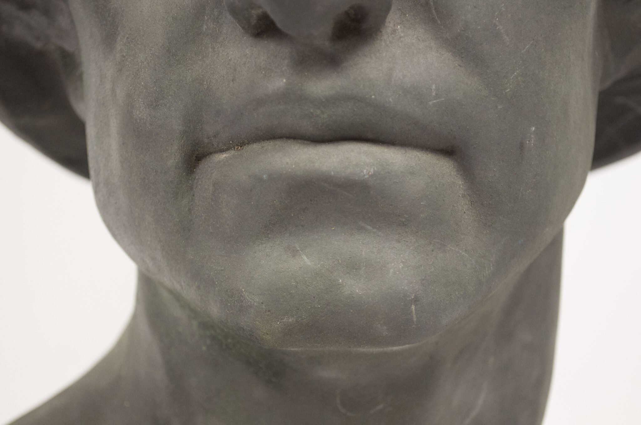 German World War I frontsoldier bust (57 cm high) — image 14