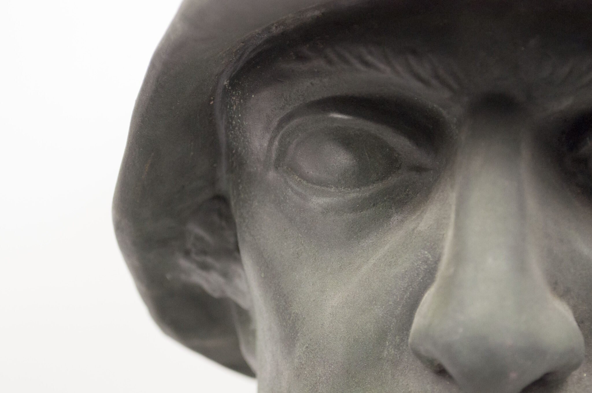 German World War I frontsoldier bust (57 cm high) — image 18