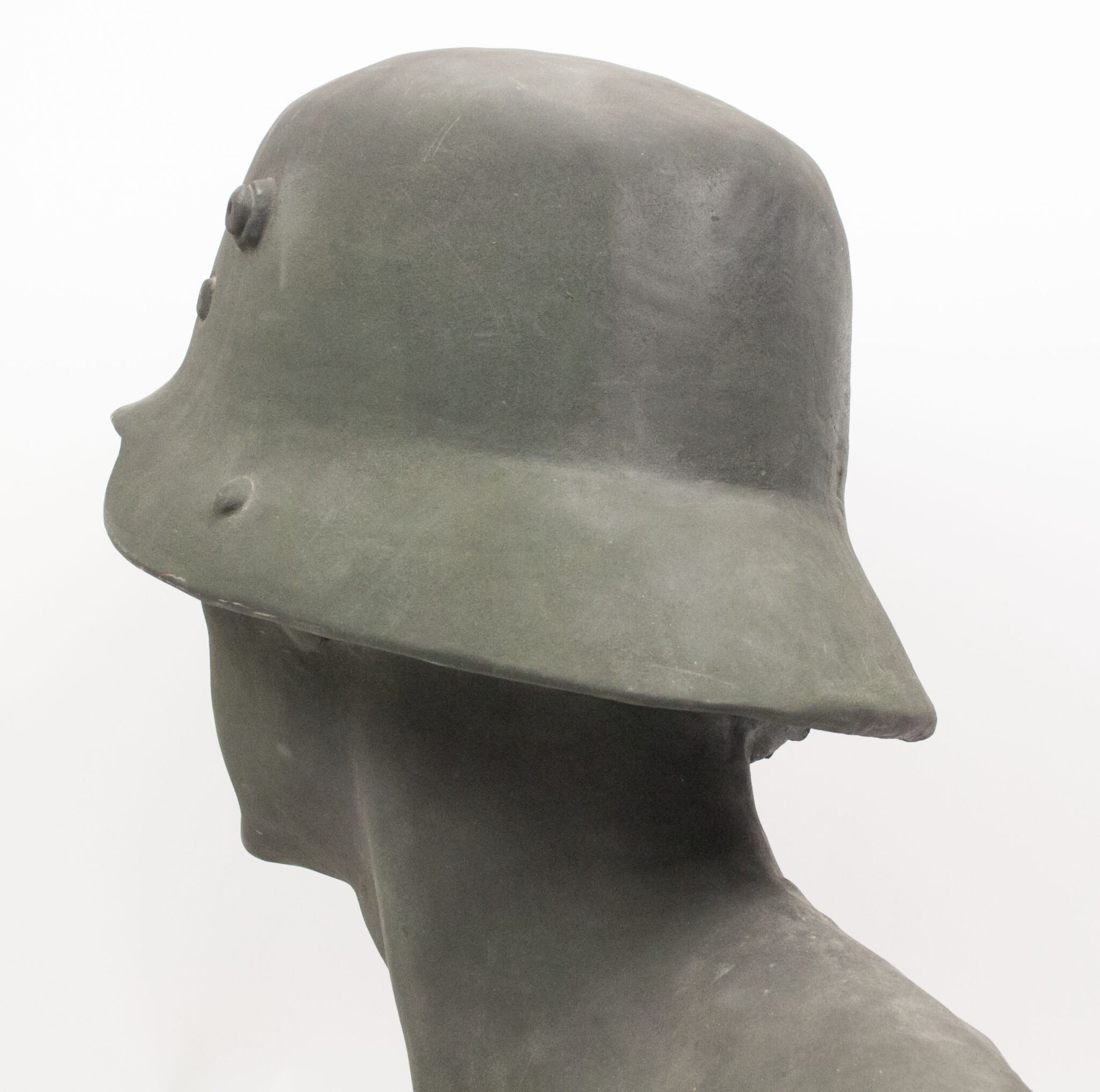 German World War I frontsoldier bust (57 cm high) — image 29