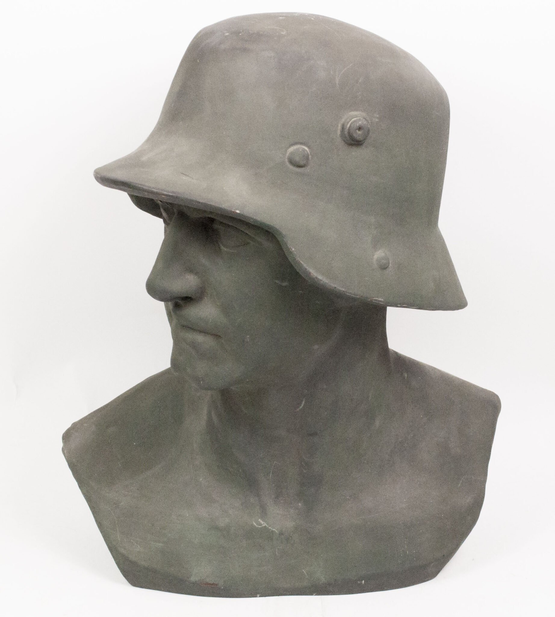 German World War I frontsoldier bust (57 cm high) — image 3