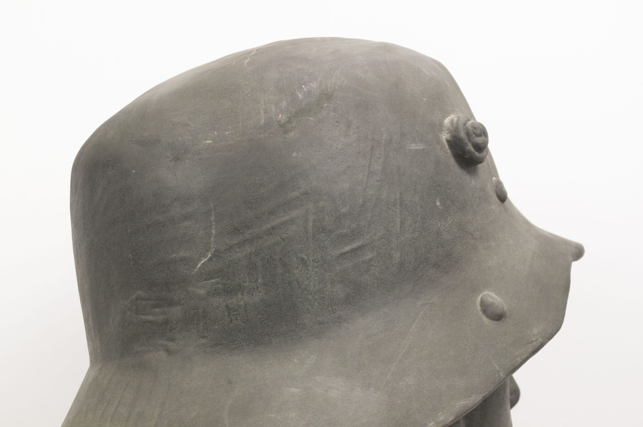 German World War I frontsoldier bust (57 cm high) — image 43