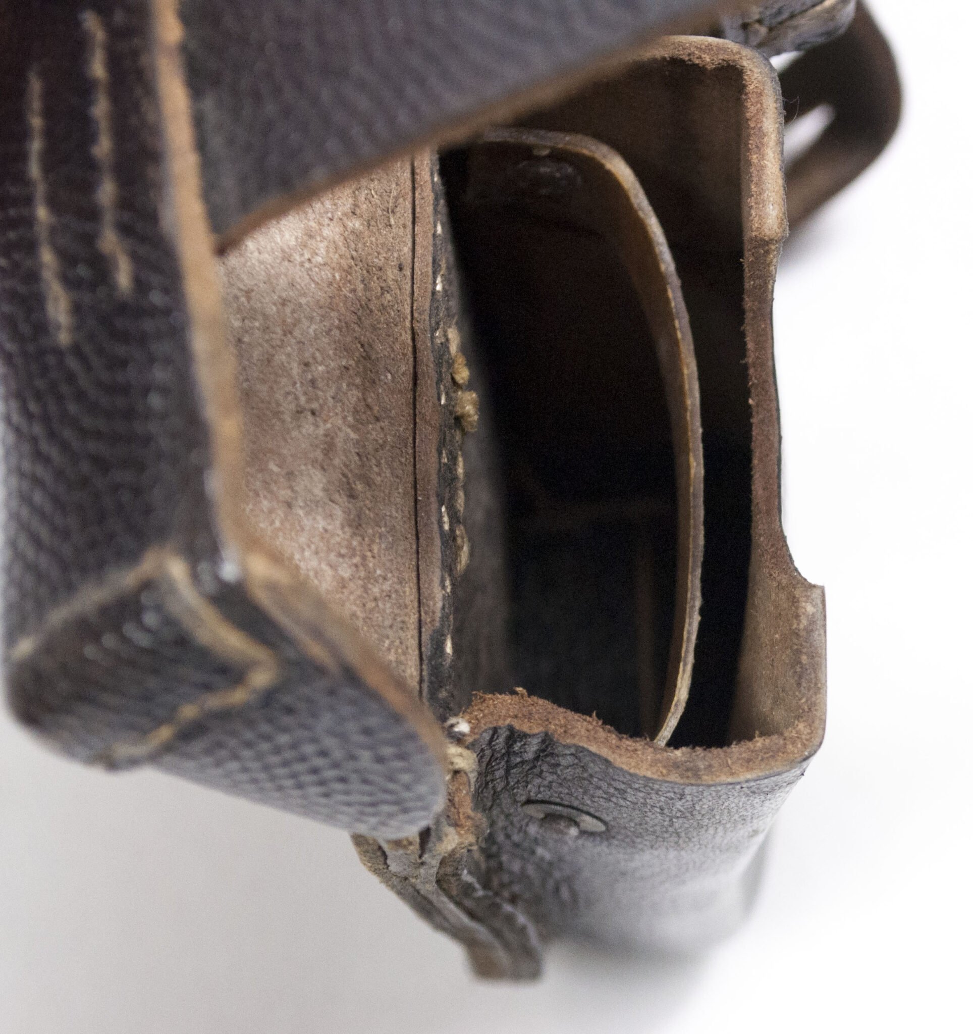 K98 Pouch (marked RBNr. 0/0675/0122) — image 22