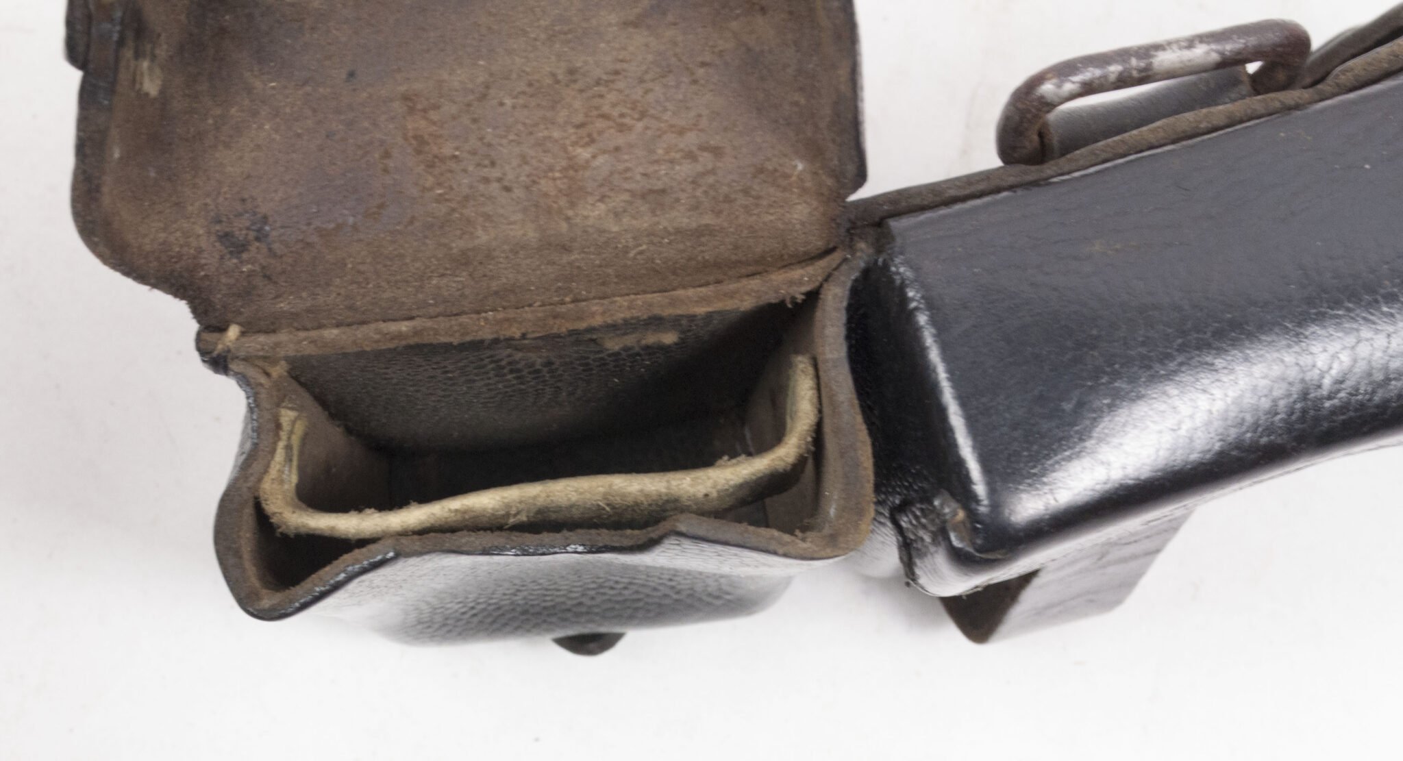 K98 pouch (unmarked and undated) — image 19