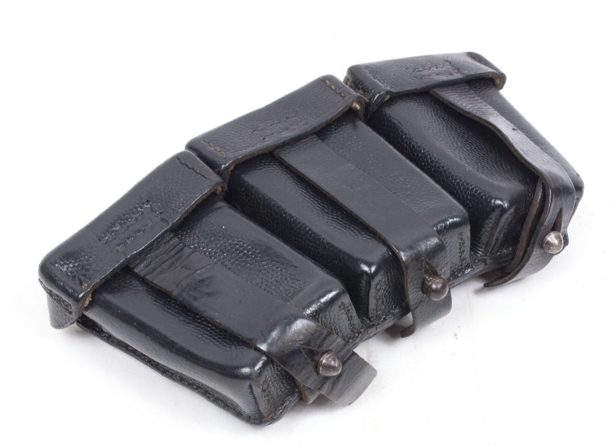 K98 pouch (unmarked and undated) — image 3