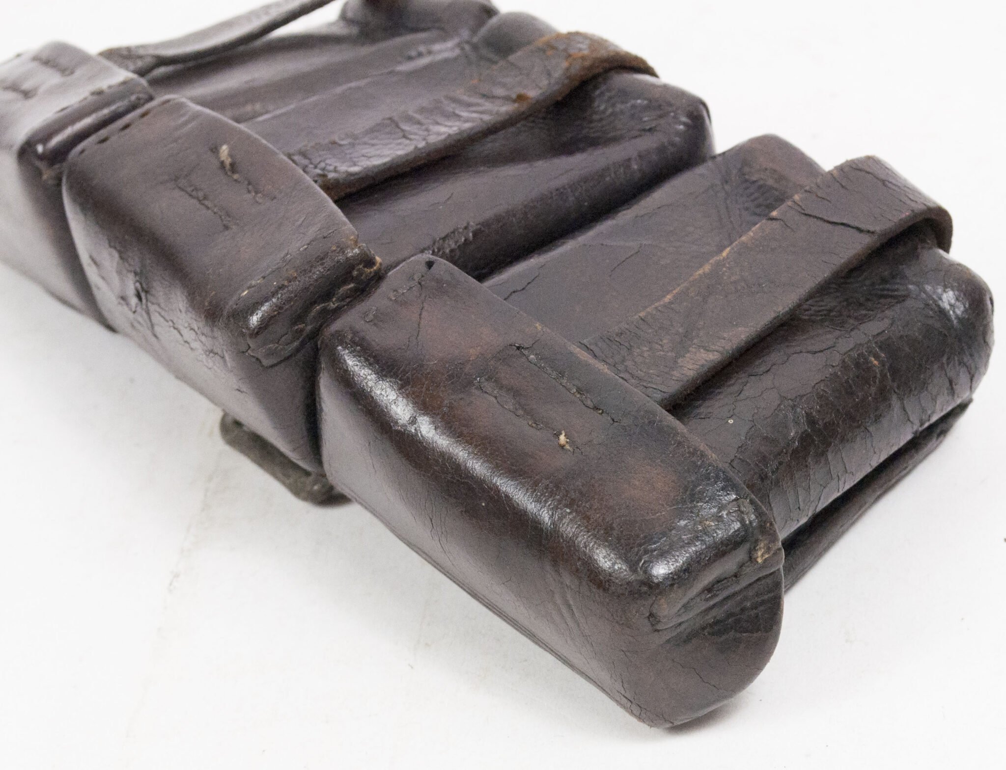 K98 pouch (marked RR15 1920 and […] Berlin) — image 13