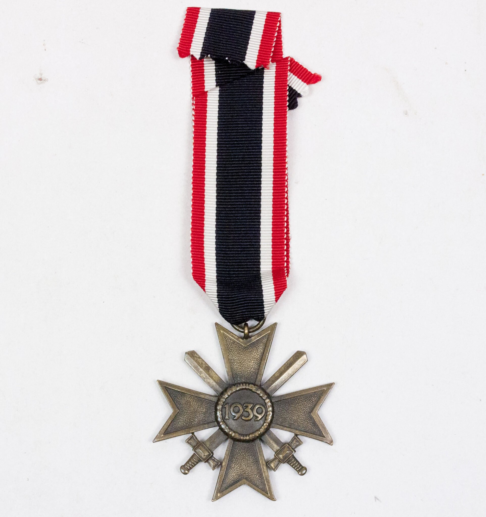 Kriegsverdienstkreuz (KVK) mit Schwerter War Merit Cross with swords — image 2