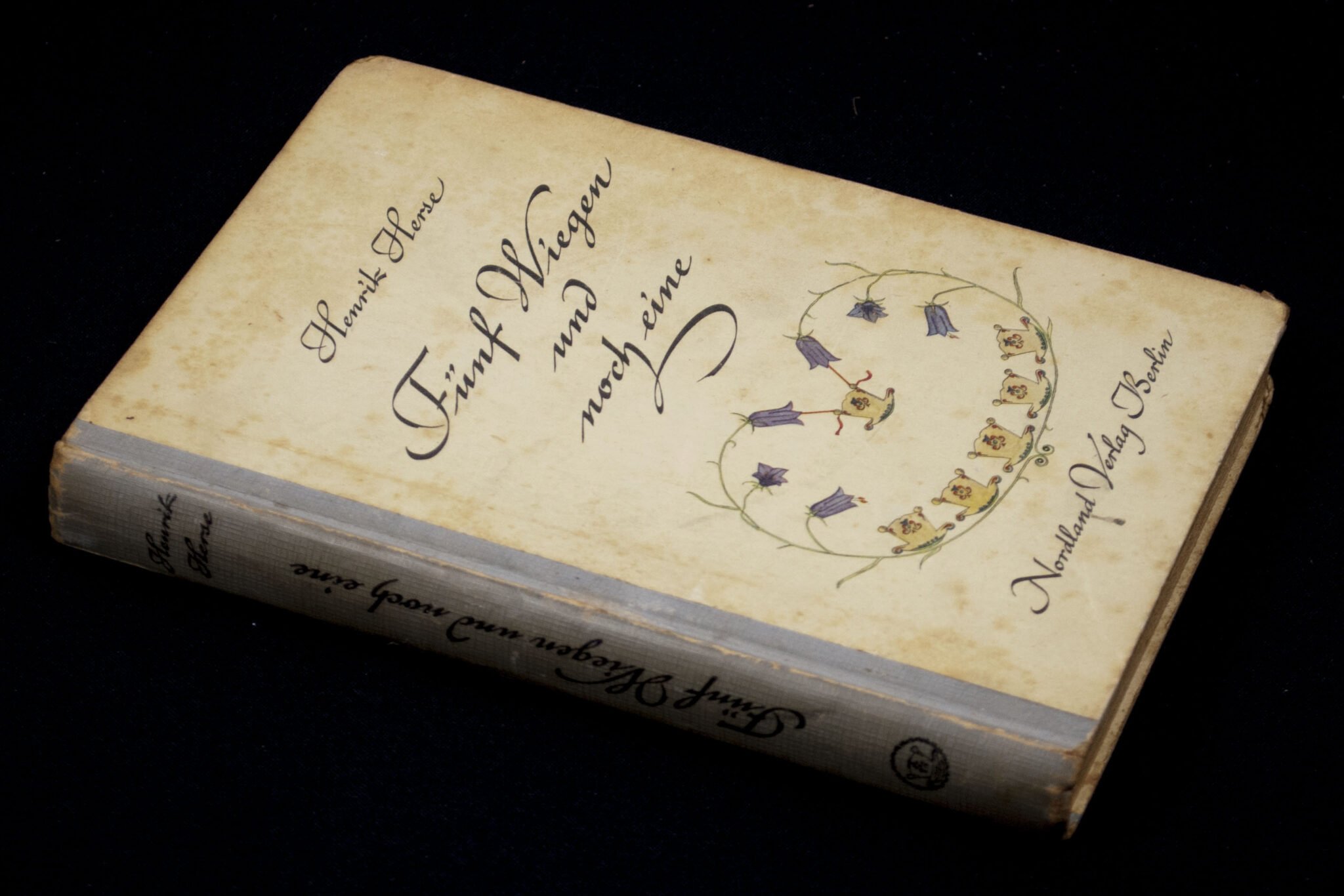 (Book) Fünf Wiegen und noch Eine (1942) — image 2