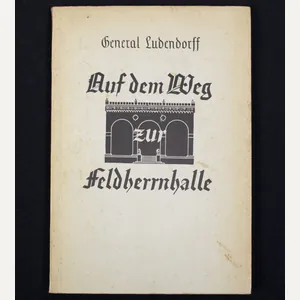 (Book) Auf dem Weg zur Feldherrnhalle (1937)