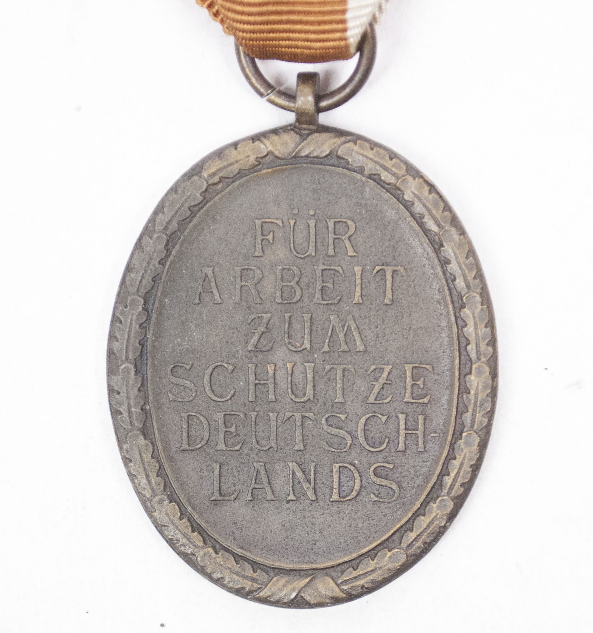 Westwall medal / Schutzwal medal — image 4