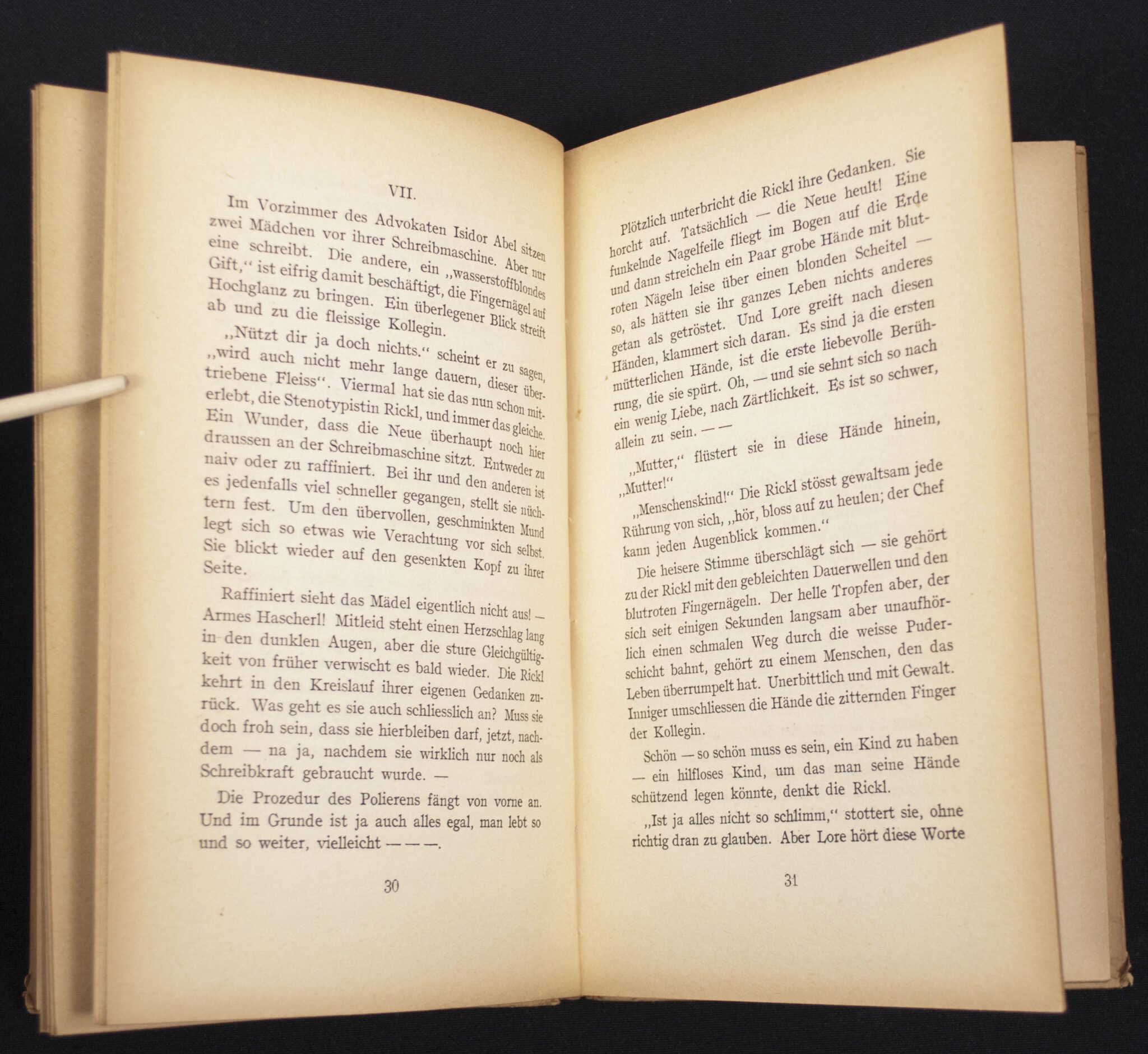 (Book) Ein Mädel erlebt den Führer (1943) — image 6