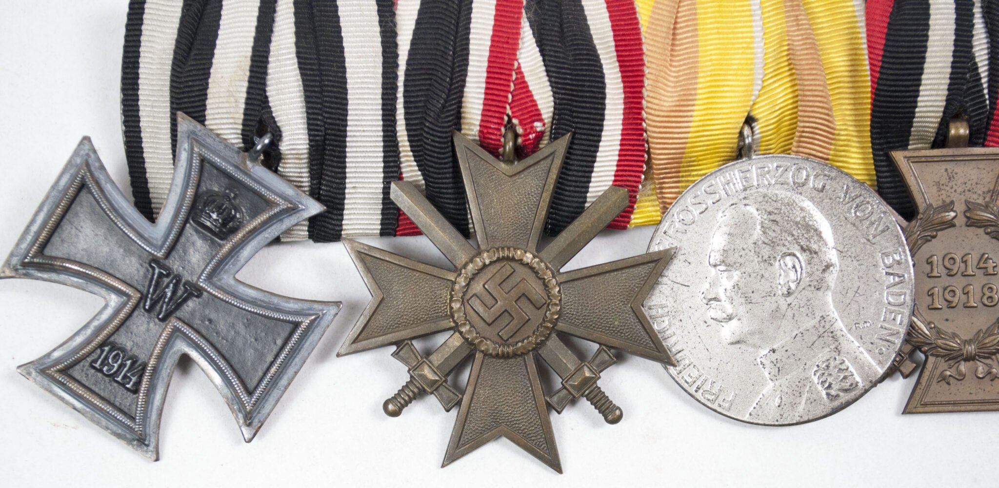 German WWII Medalbar with Ek2, KVK, Baden Verdienstmedaille + FEK — image 5