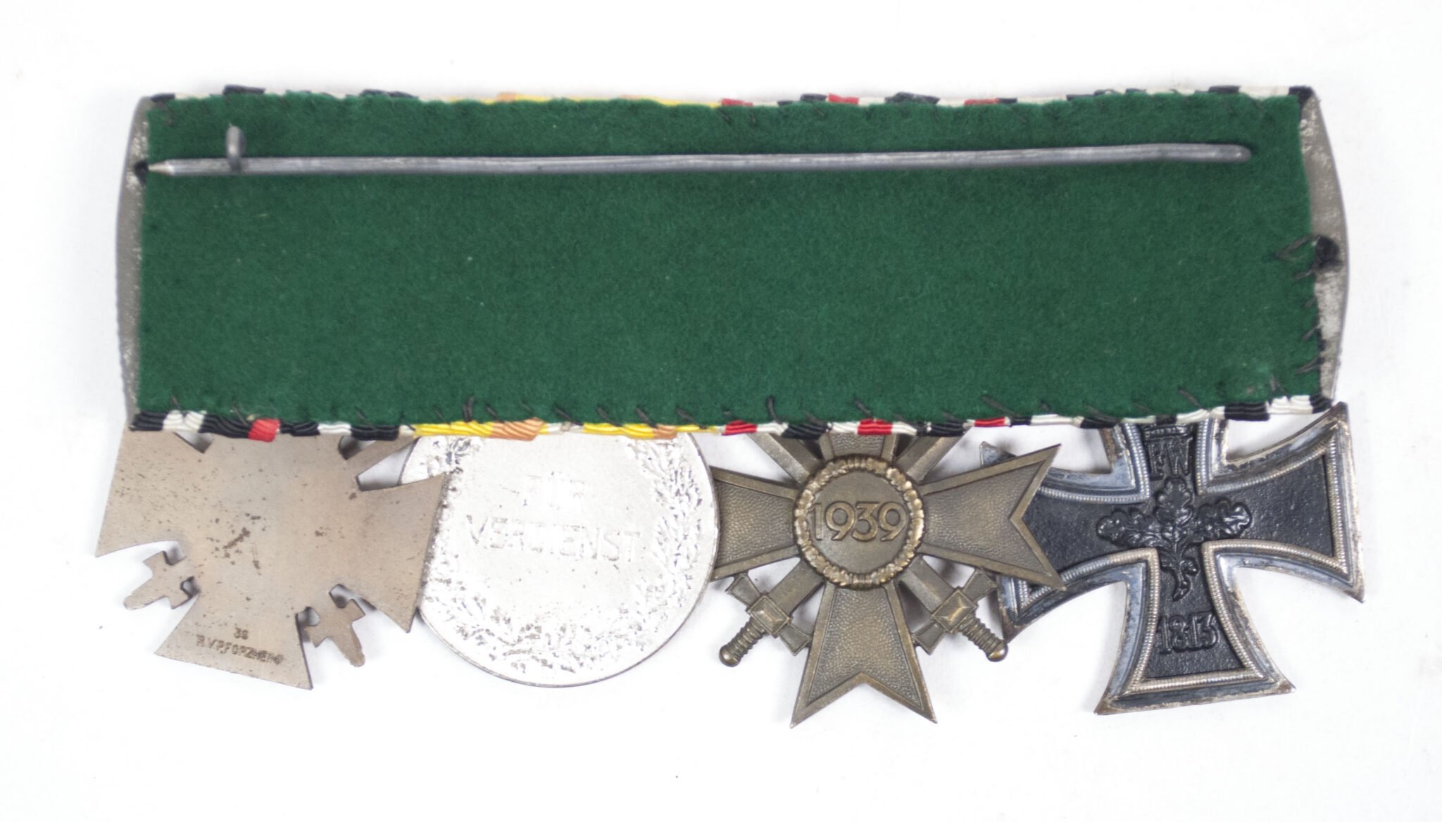 German WWII Medalbar with Ek2, KVK, Baden Verdienstmedaille + FEK — image 9