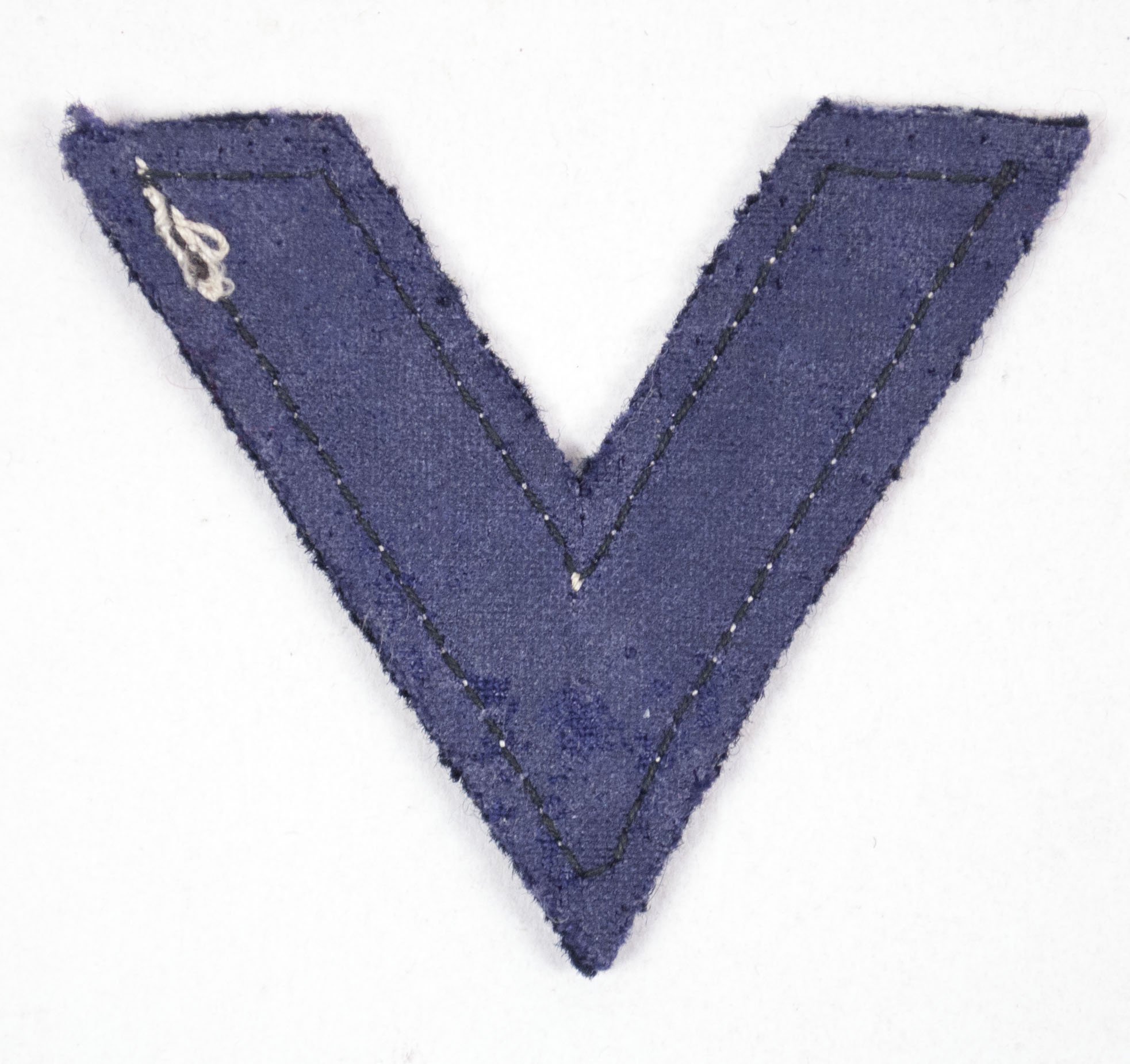 Hitlerjugend (HJ) / Deutsche Jugend small size chevron — image 2