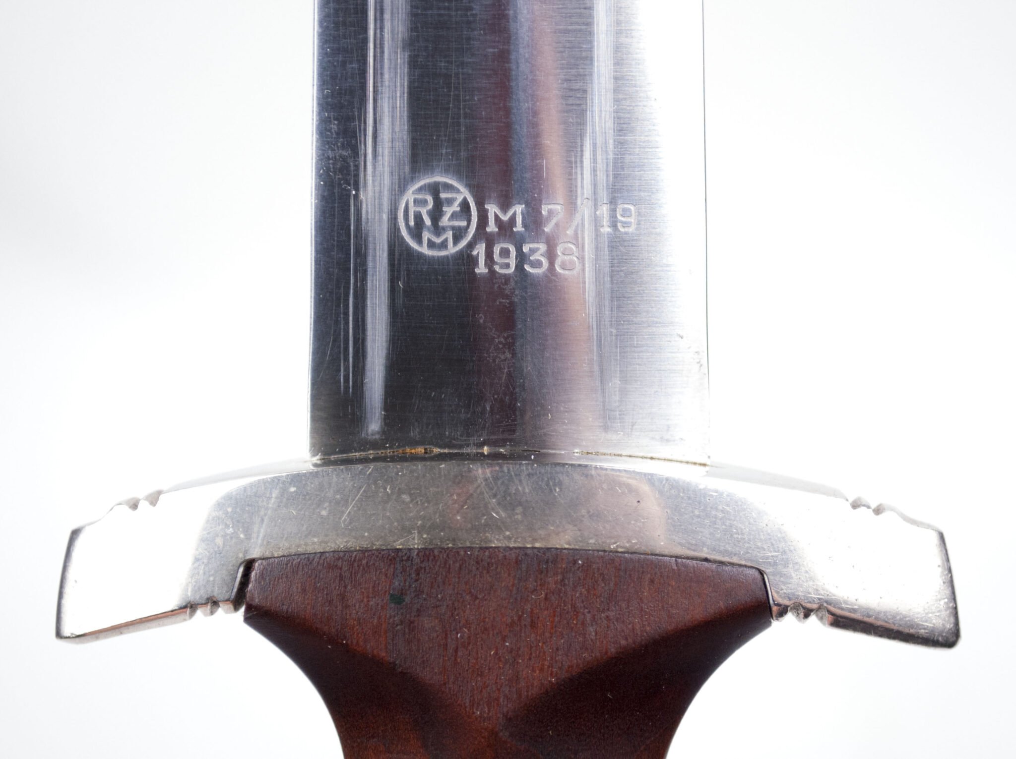 NSKK Dagger by maker Edward Wüsthof Dreizackwerk Solingen (RZM M7/19 (1938) — image 36