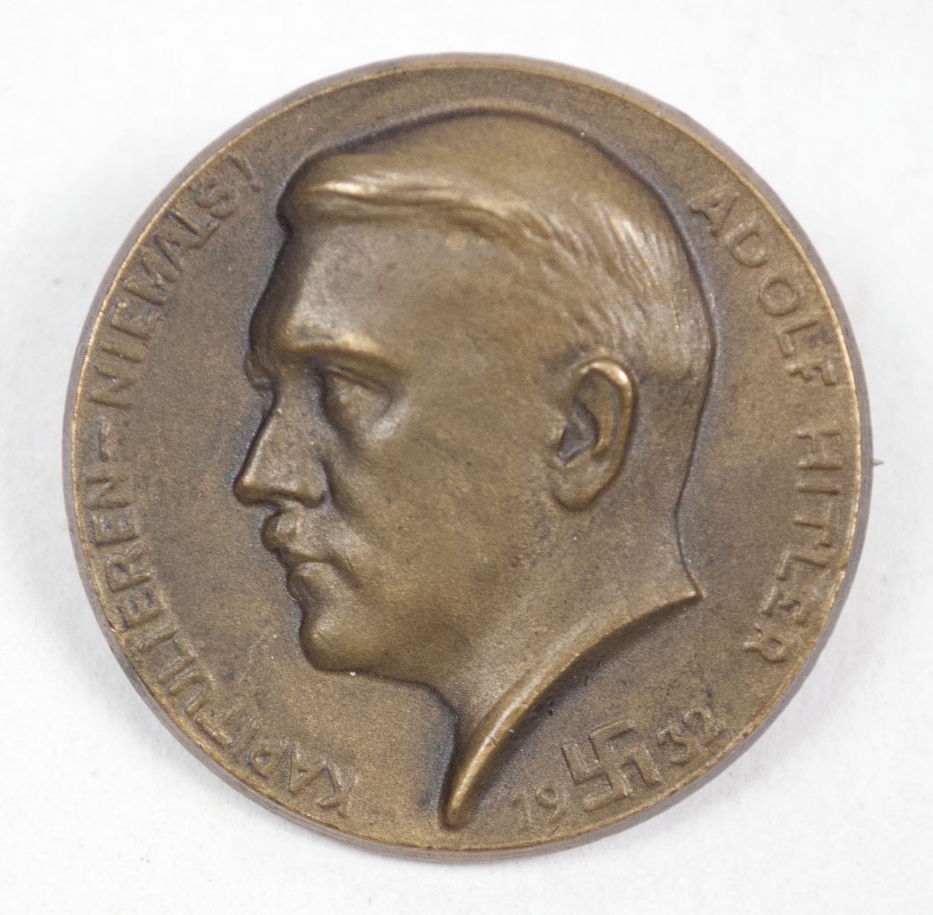 Adolf Hitler – Wir Kapitulieren Niemals! 1932 abzeichen (Extremely rare!) — image 3