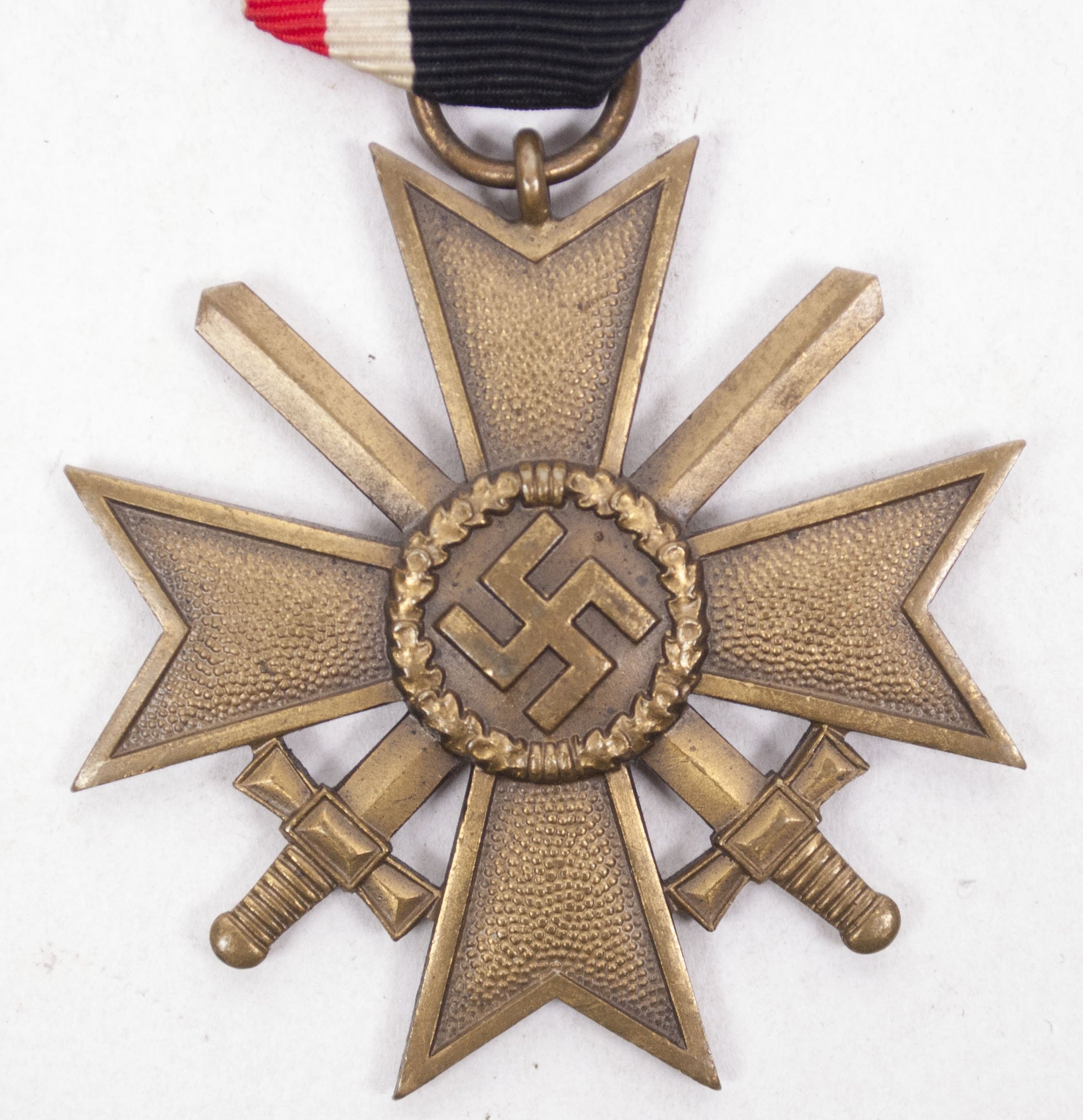 Kriegsverdienstkreuz mit Schwerter / War Merit Cross with swords — image 3