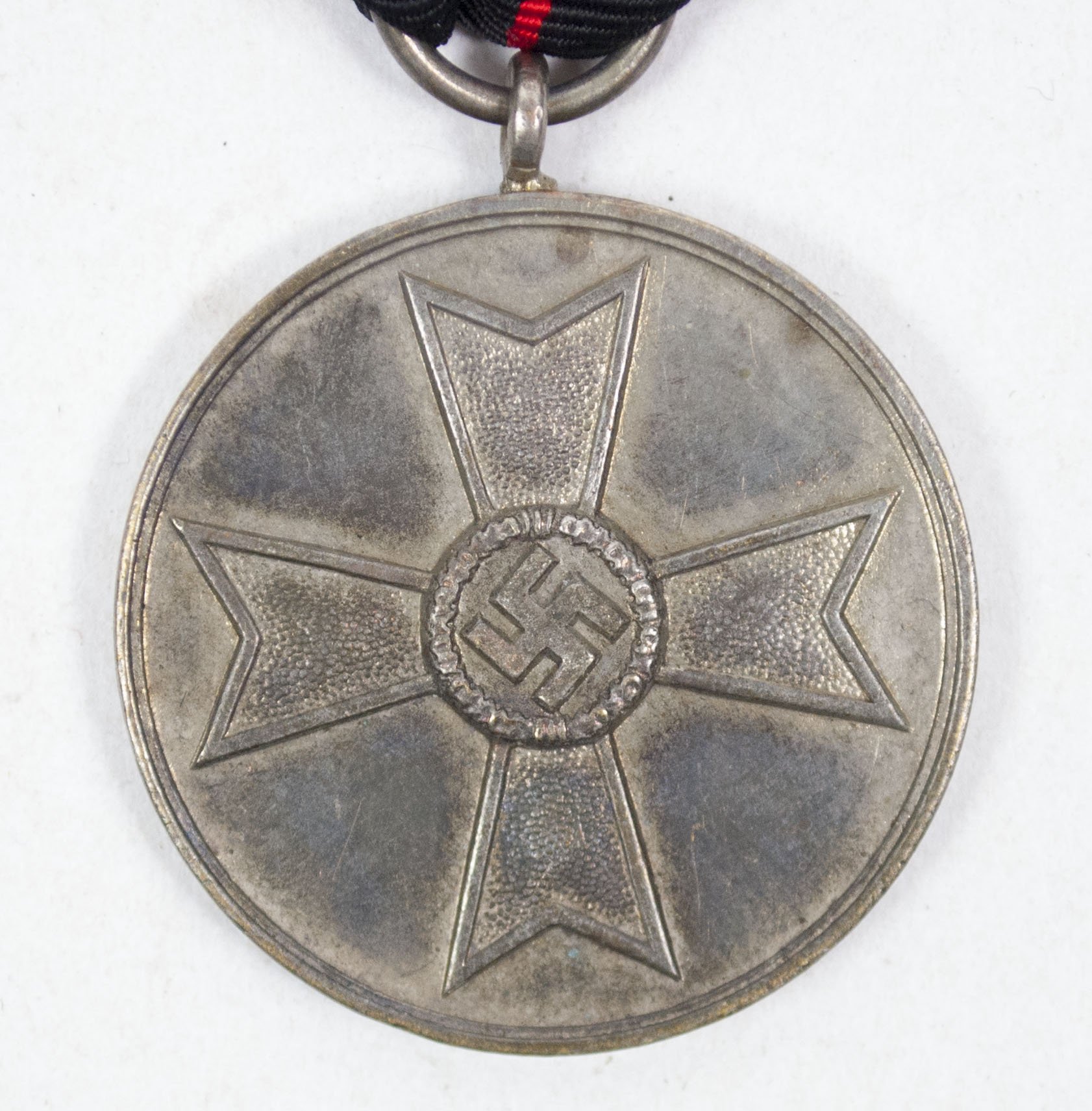 Kriegsverdienstmedaille / War Merit medal — image 3