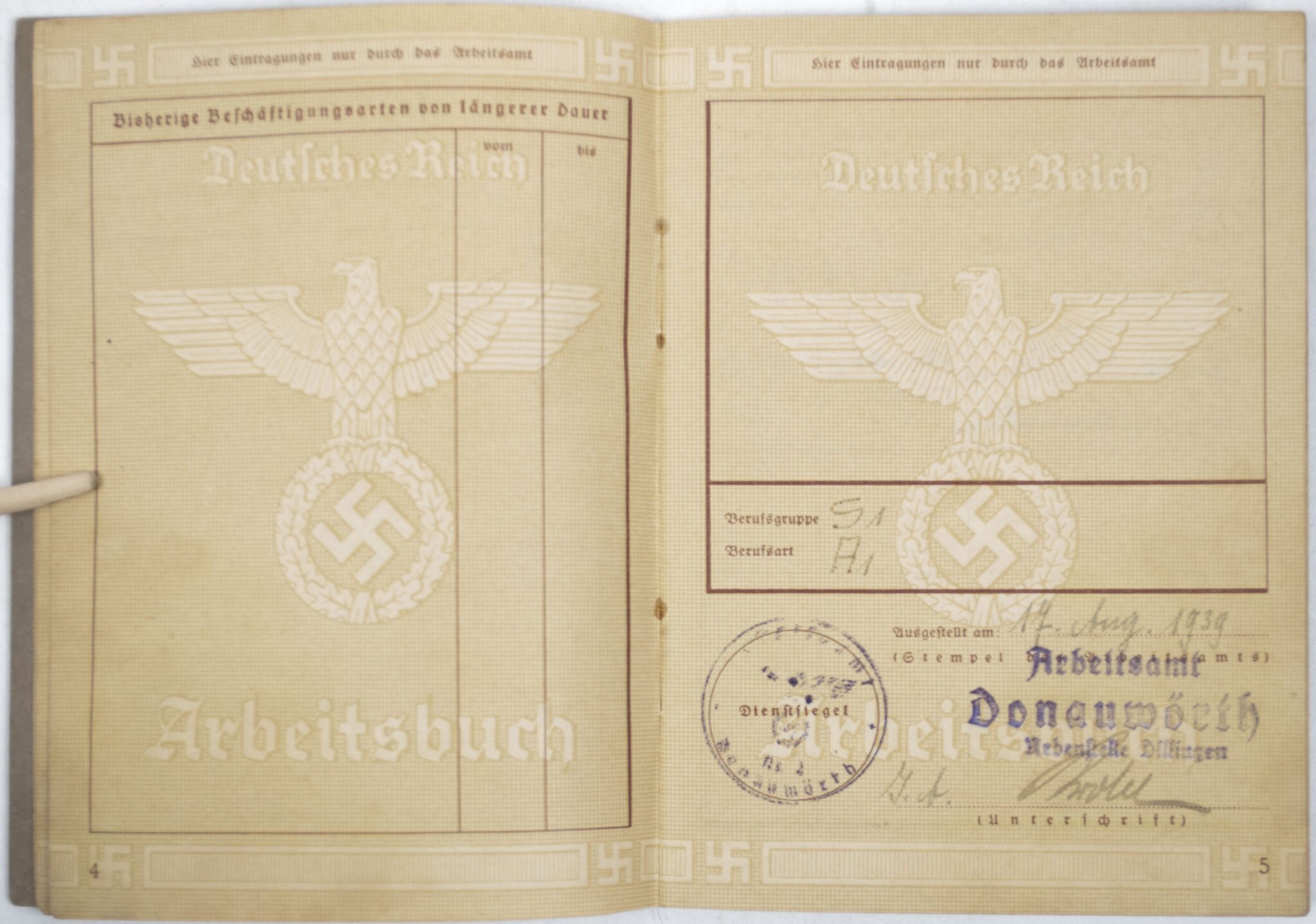 Arbeitsbuch second type Arbeitsamt Donauwörth (1939) — image 5