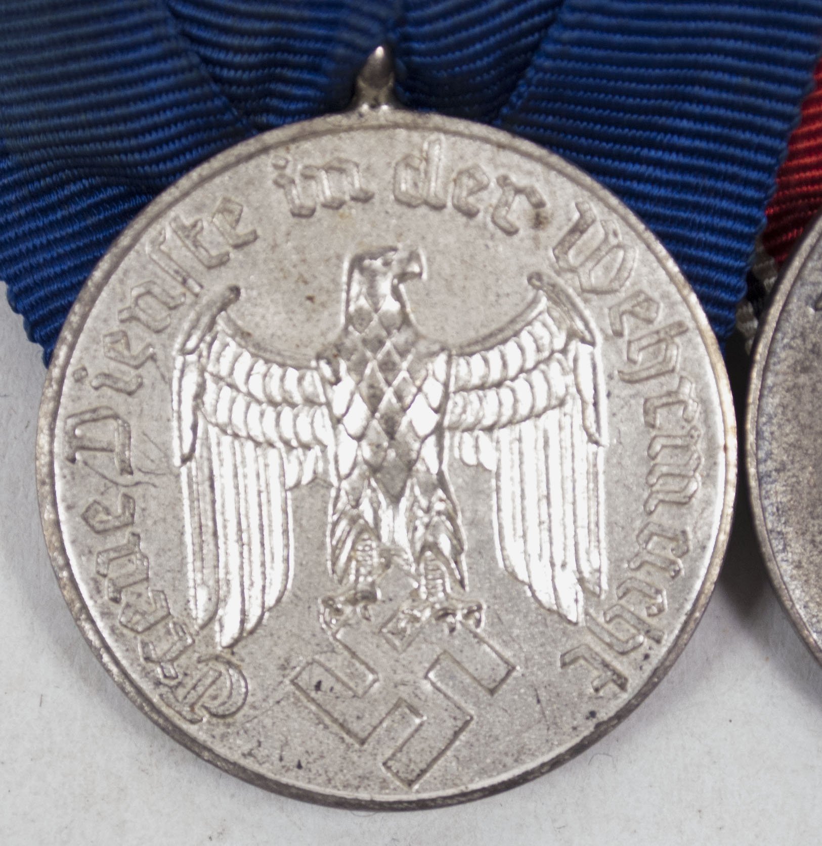 German WWII medalbar with Dienstauszeichung 4 Jahre + Anschluss medaille — image 3