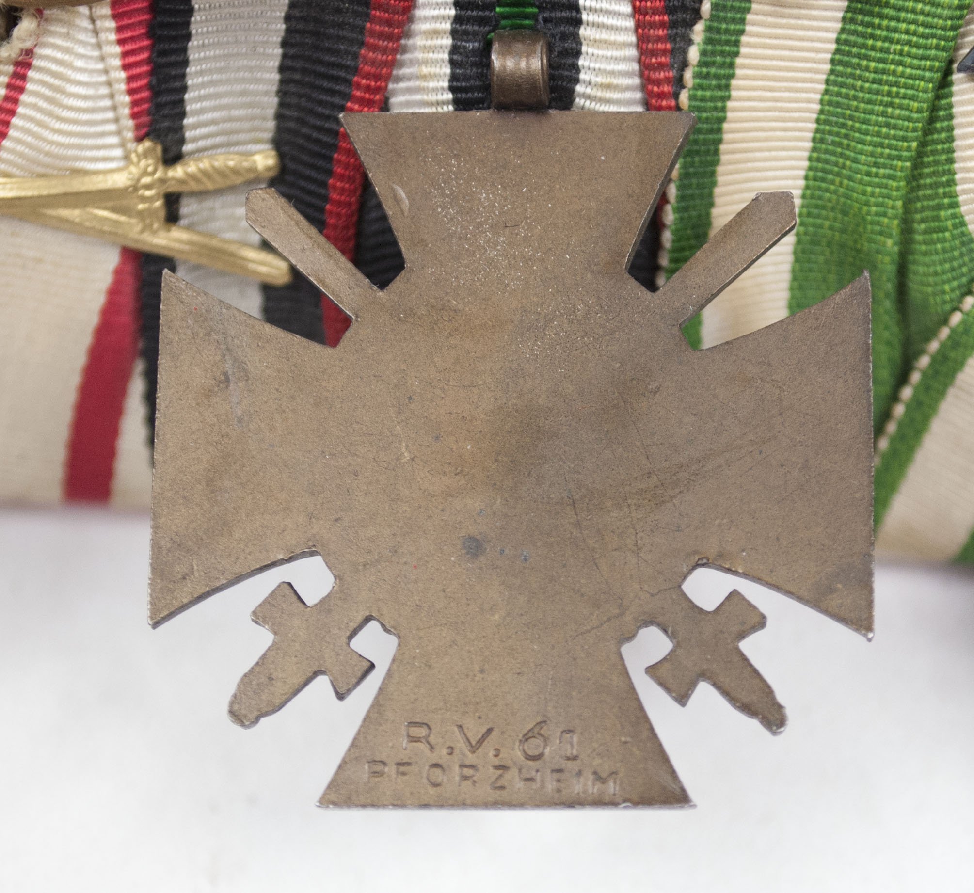 (Sachsen) Medalbar with WWI Ek2, Albrechtsorden Ritterkreuz 2e Klasse, FEK, WWII Sudeten annexation medal + WWII Commemorative medals — image 13