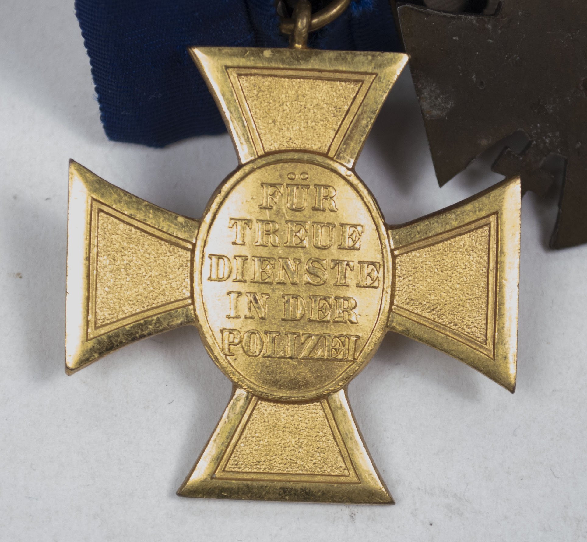 (Sachsen) WWII Medalbar with WWI Ek2, Sachsen silberne St. Heinrich medaille, FA Kreuz, FEK, Polizei Dienstauszeichnung 25 Jahre — image 10